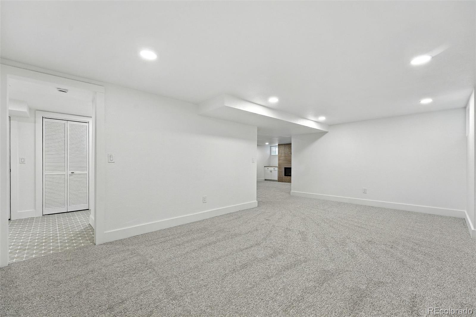 MLS Image #25 for 3444 s bellaire street,denver, Colorado