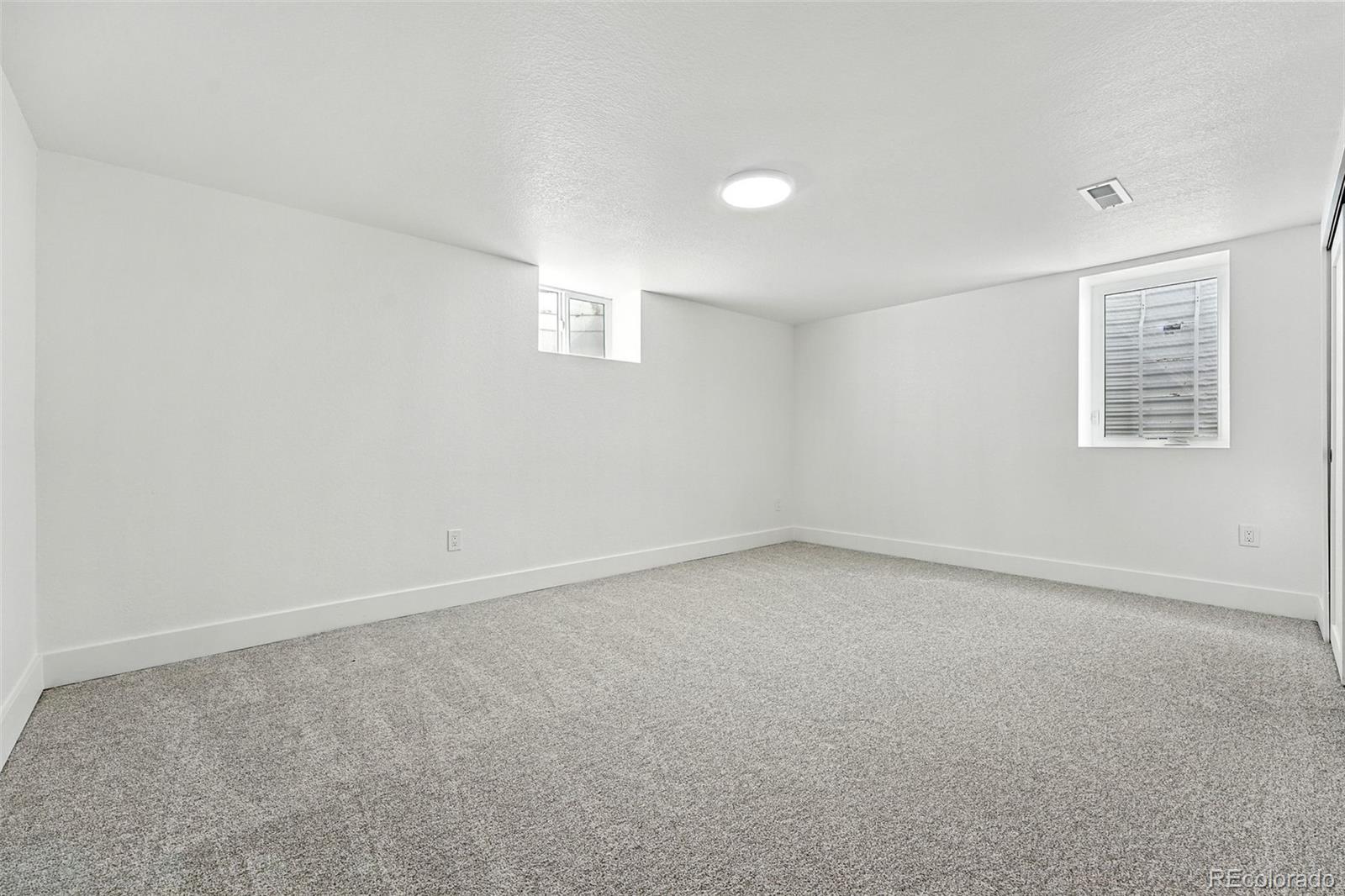 MLS Image #26 for 3444 s bellaire street,denver, Colorado