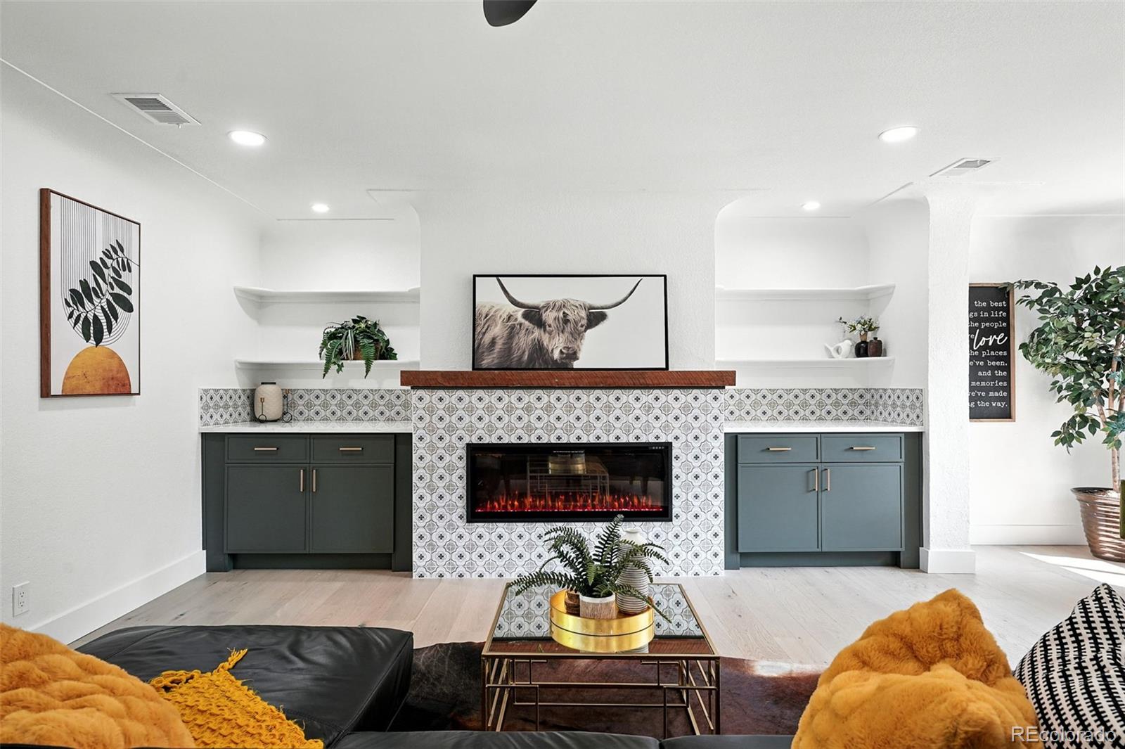 MLS Image #6 for 3444 s bellaire street,denver, Colorado