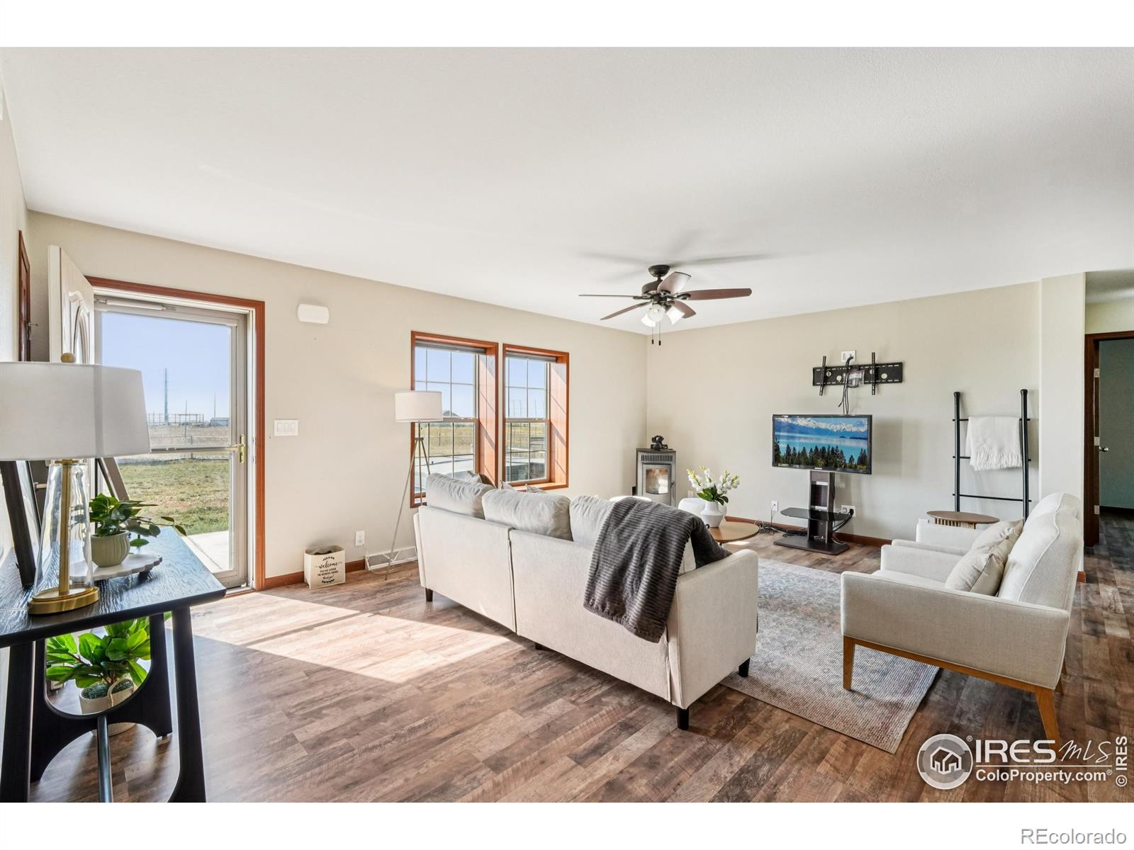 MLS Image #6 for 54175  county road 27 ,carr, Colorado