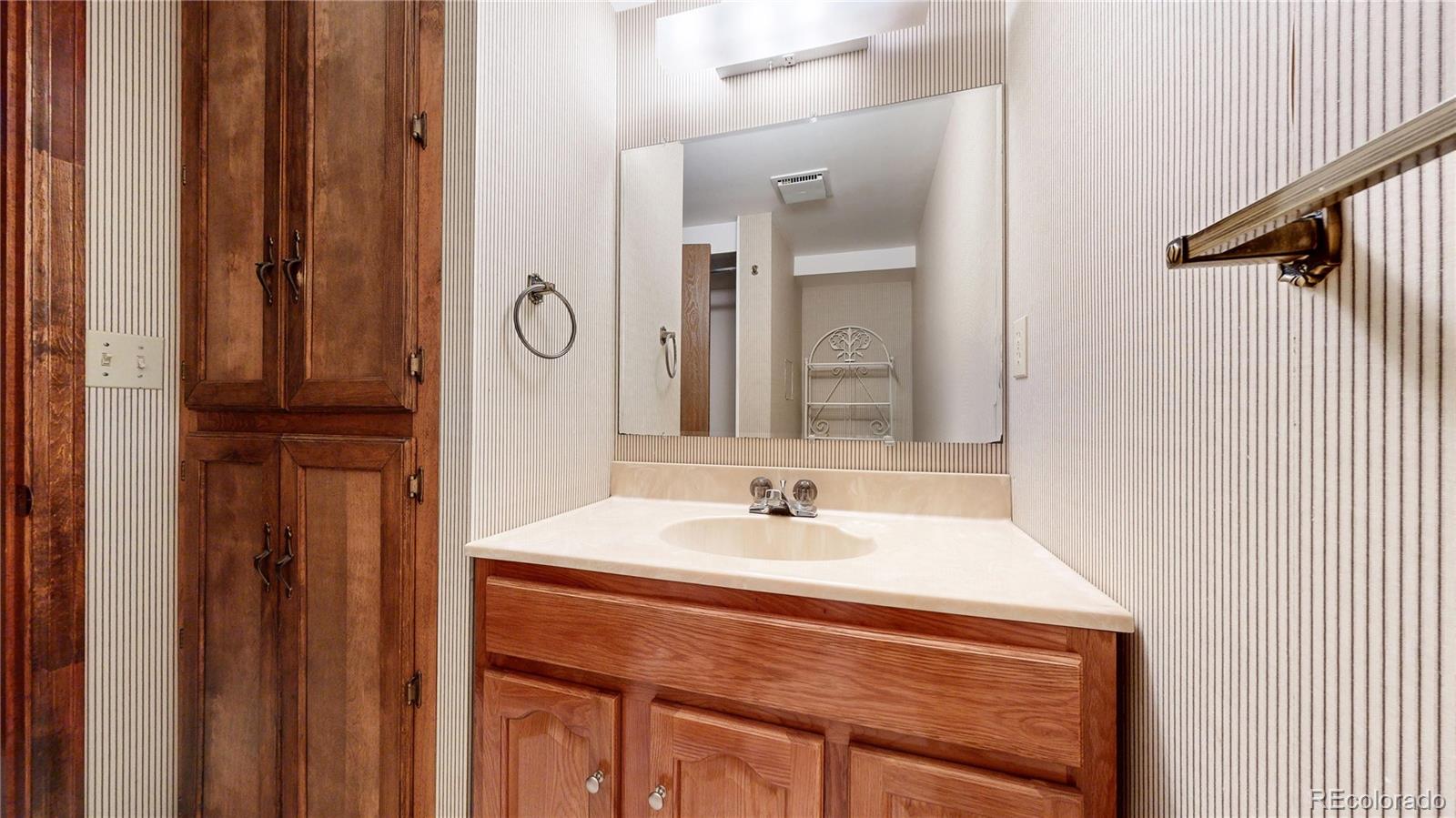 MLS Image #26 for 18003 e gunnison place,aurora, Colorado