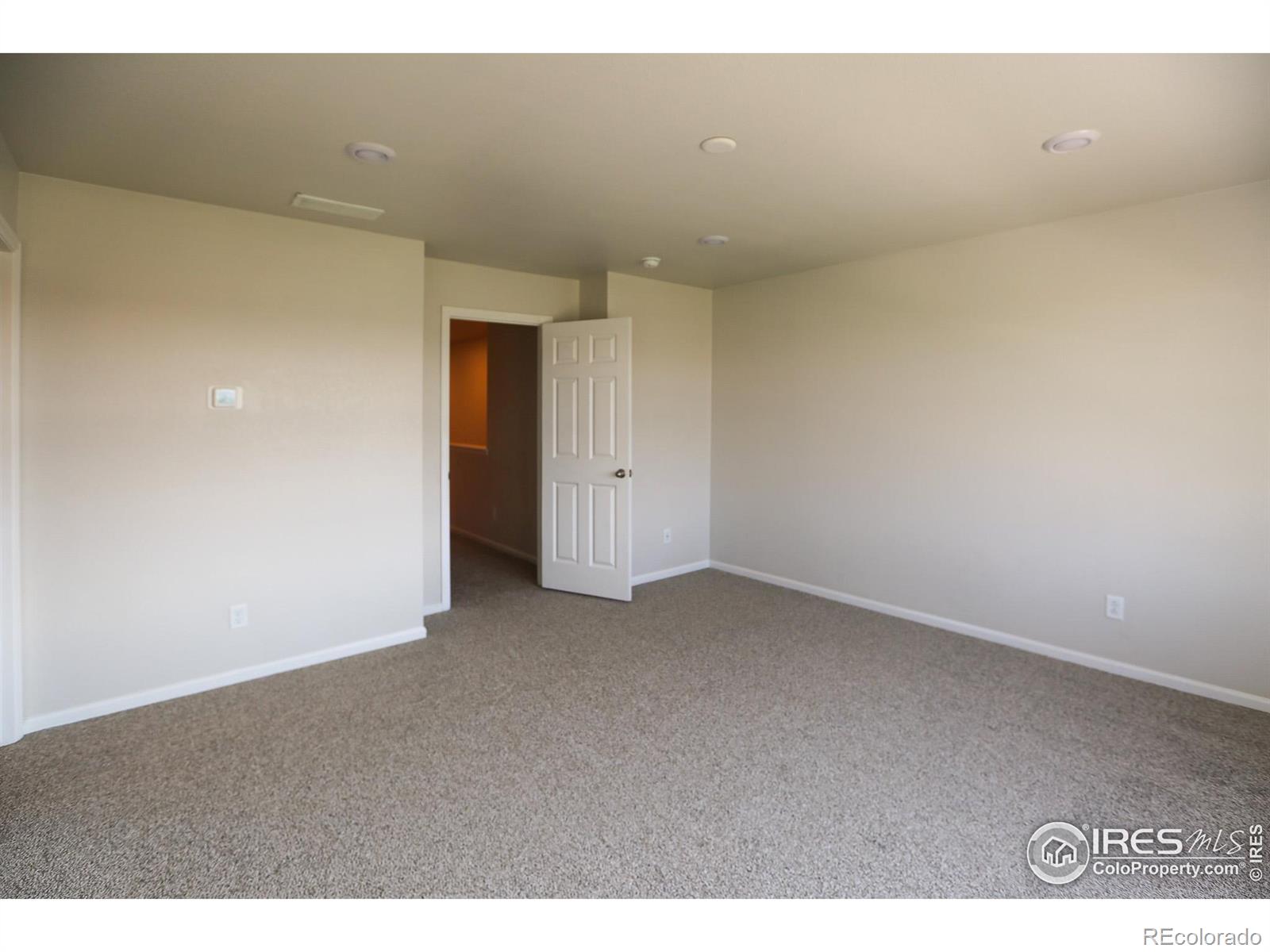 MLS Image #15 for 6318 n lisbon street,aurora, Colorado
