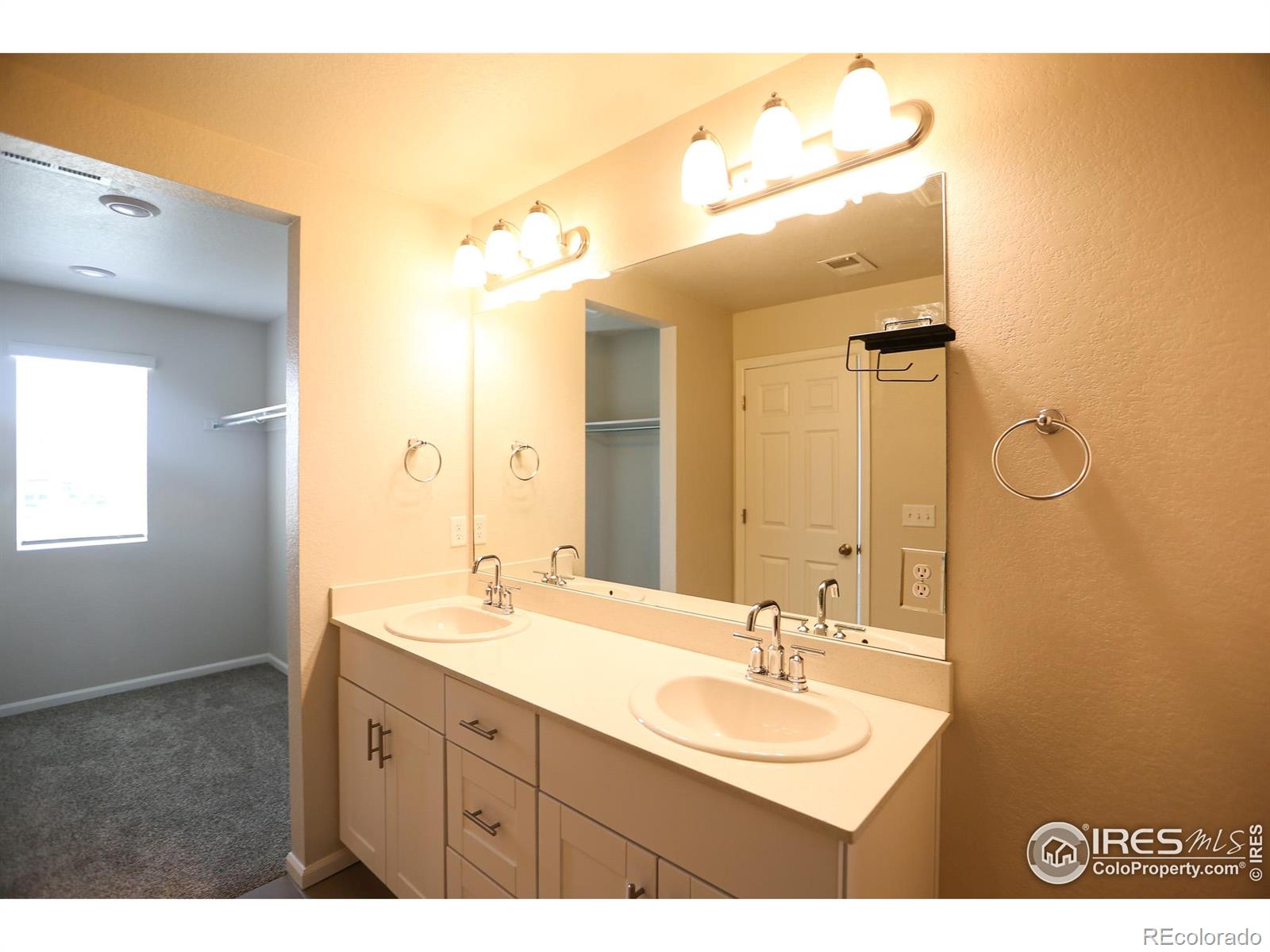 MLS Image #17 for 6318 n lisbon street,aurora, Colorado