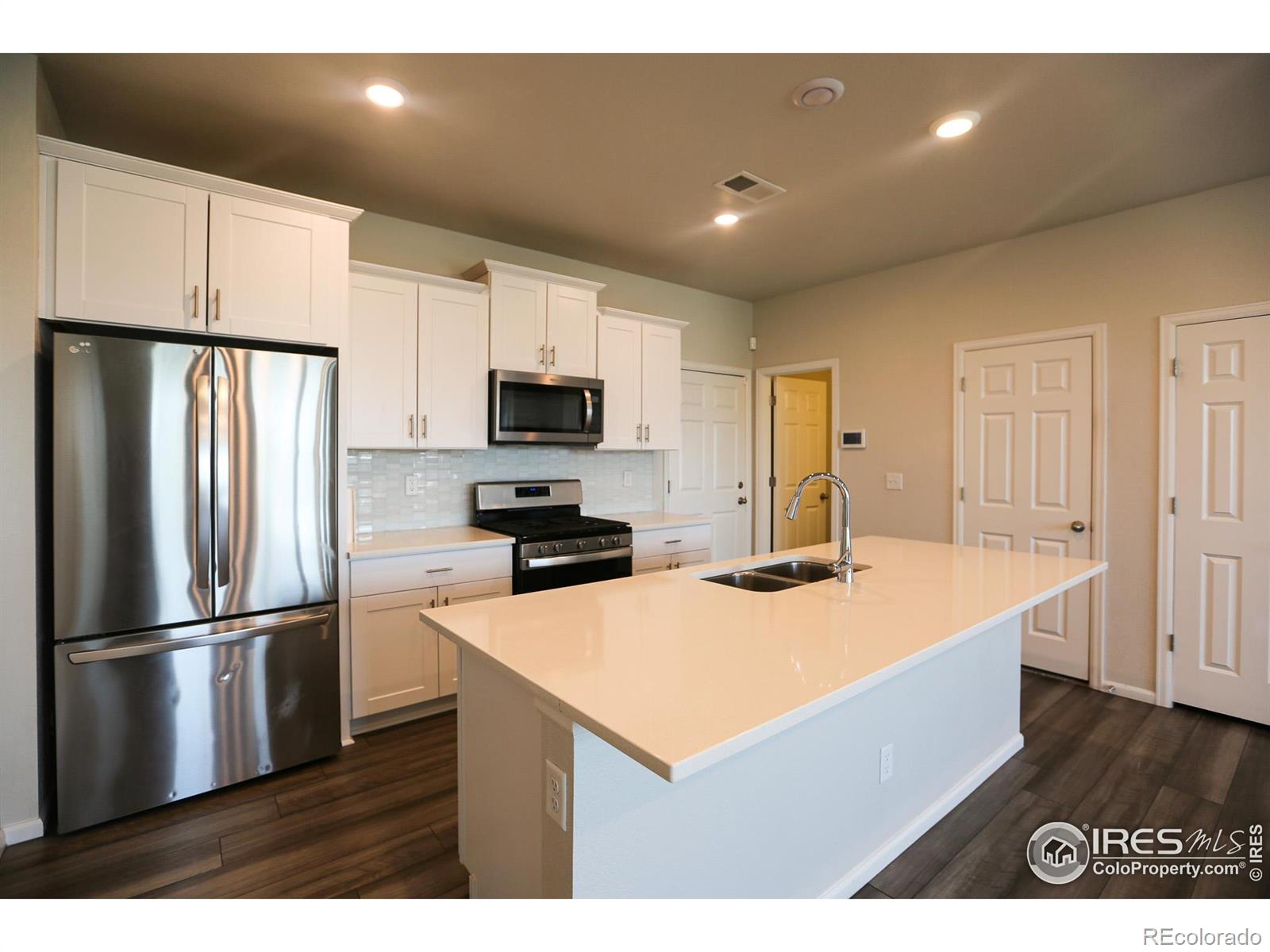 MLS Image #7 for 6318 n lisbon street,aurora, Colorado
