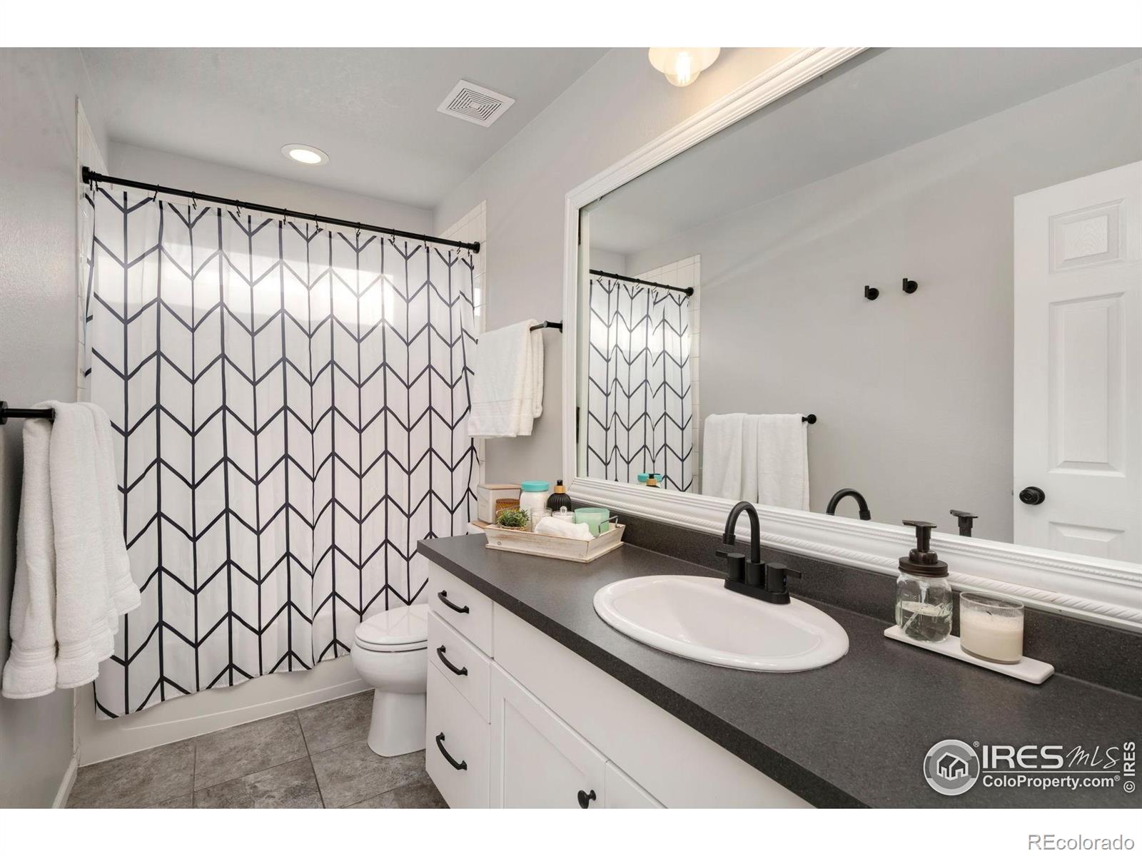 MLS Image #18 for 6420  tuxedo park road,timnath, Colorado