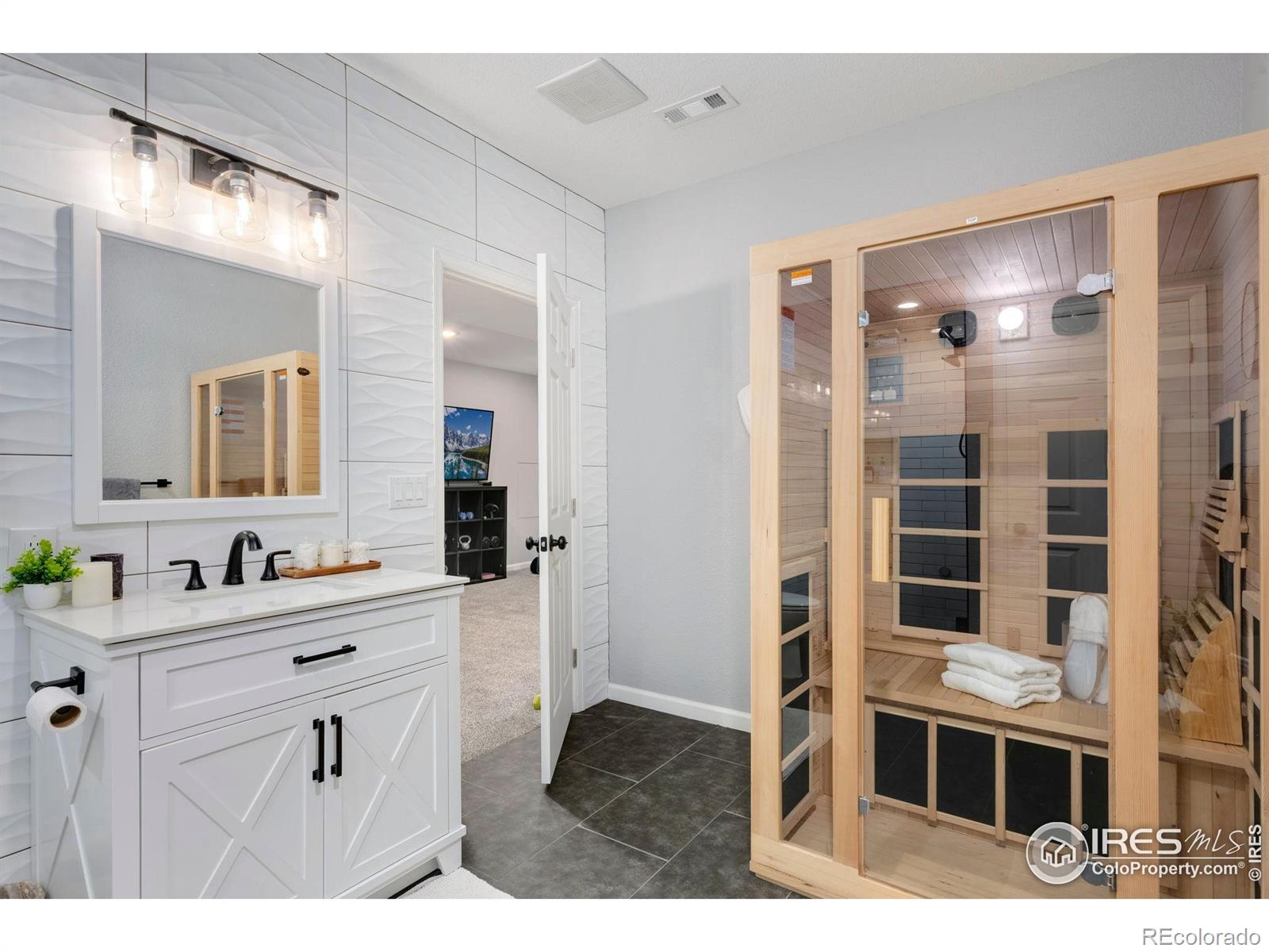 MLS Image #23 for 6420  tuxedo park road,timnath, Colorado