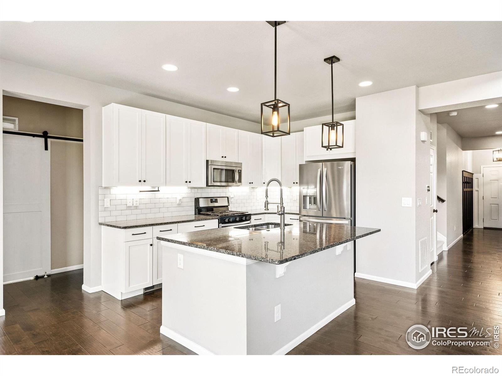 MLS Image #3 for 6420  tuxedo park road,timnath, Colorado