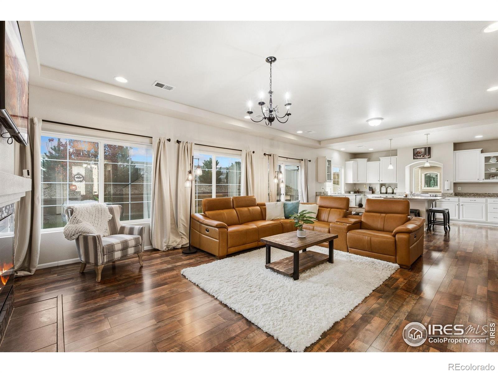 MLS Image #10 for 4922  silverwood drive,johnstown, Colorado
