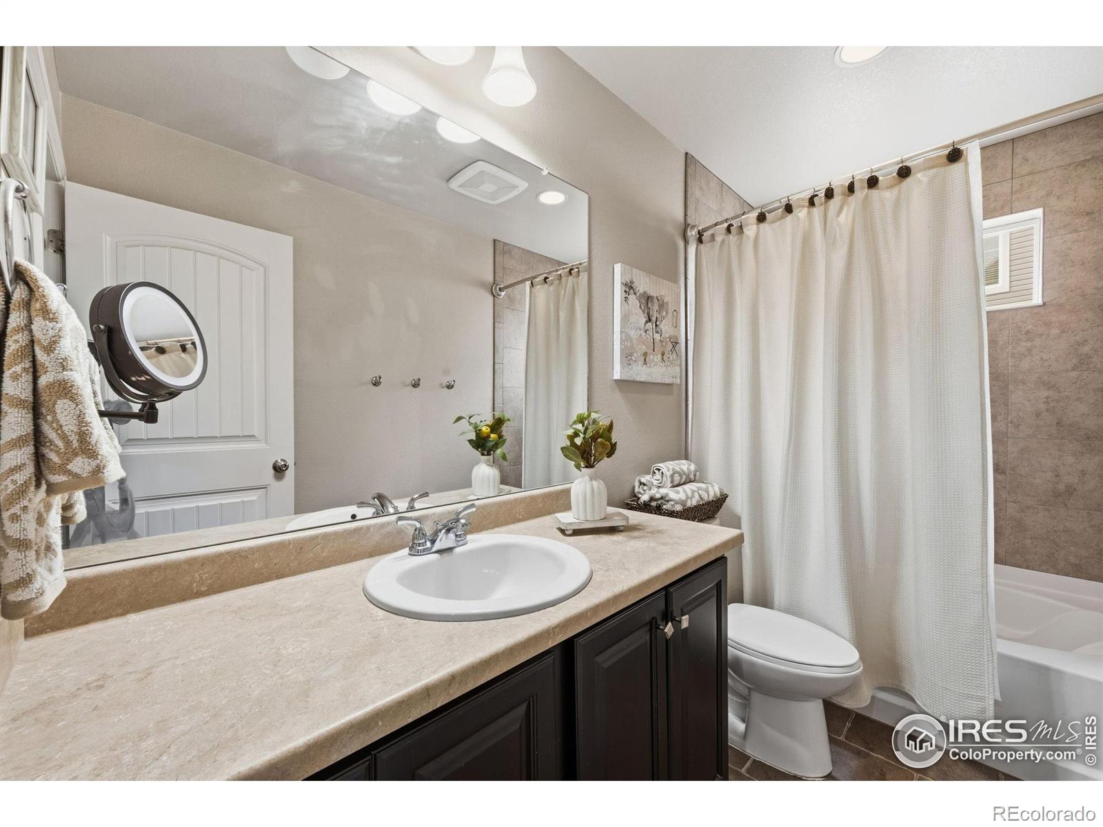 MLS Image #28 for 4922  silverwood drive,johnstown, Colorado