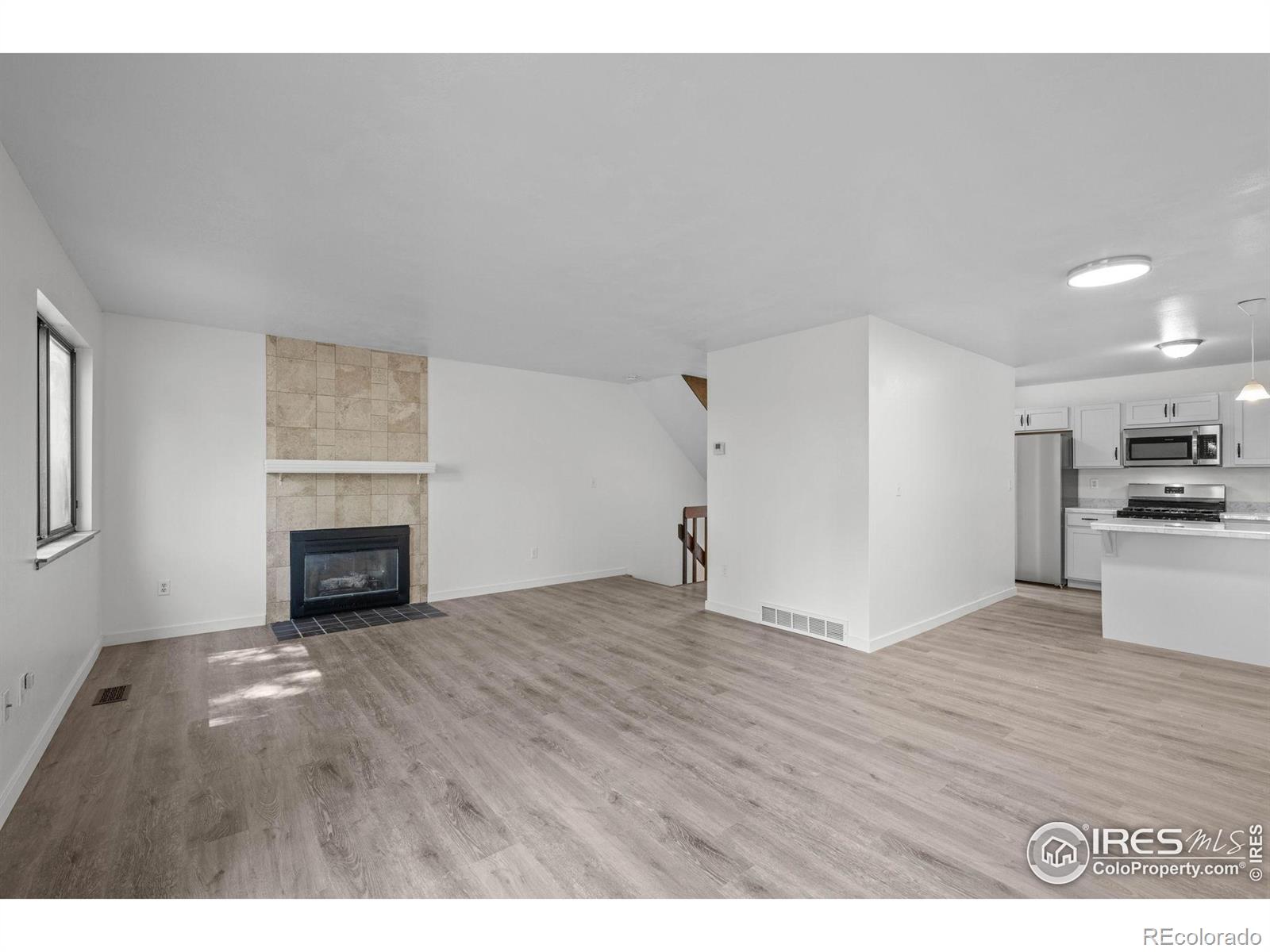 MLS Image #11 for 2034  gyros circle,lafayette, Colorado