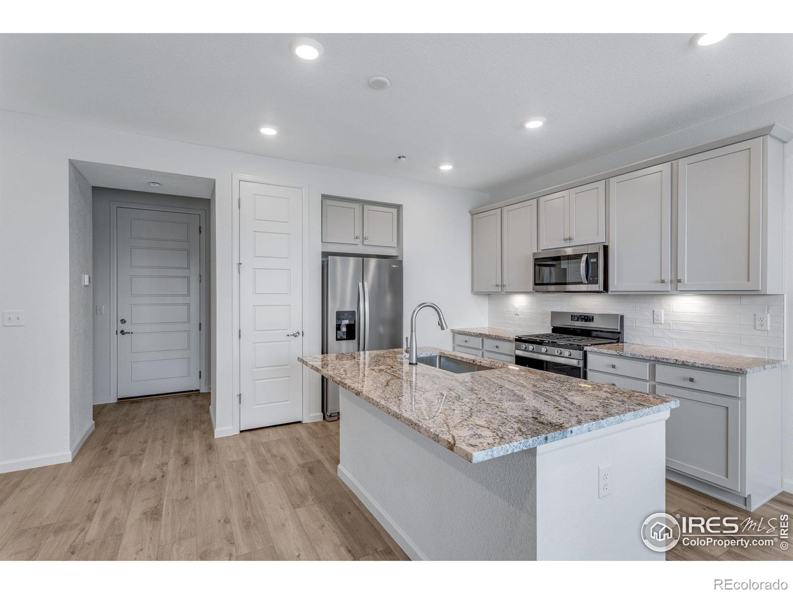 MLS Image #12 for 1776  glacier avenue,berthoud, Colorado