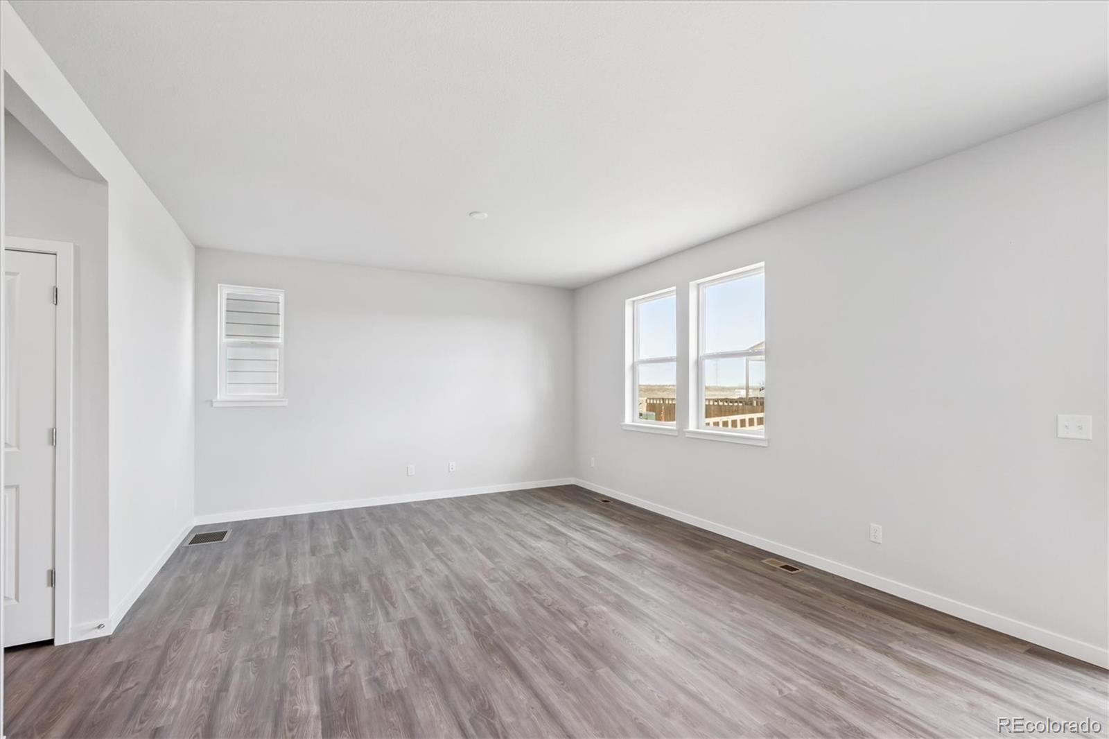 MLS Image #8 for 3710  sandreed street,dacono, Colorado