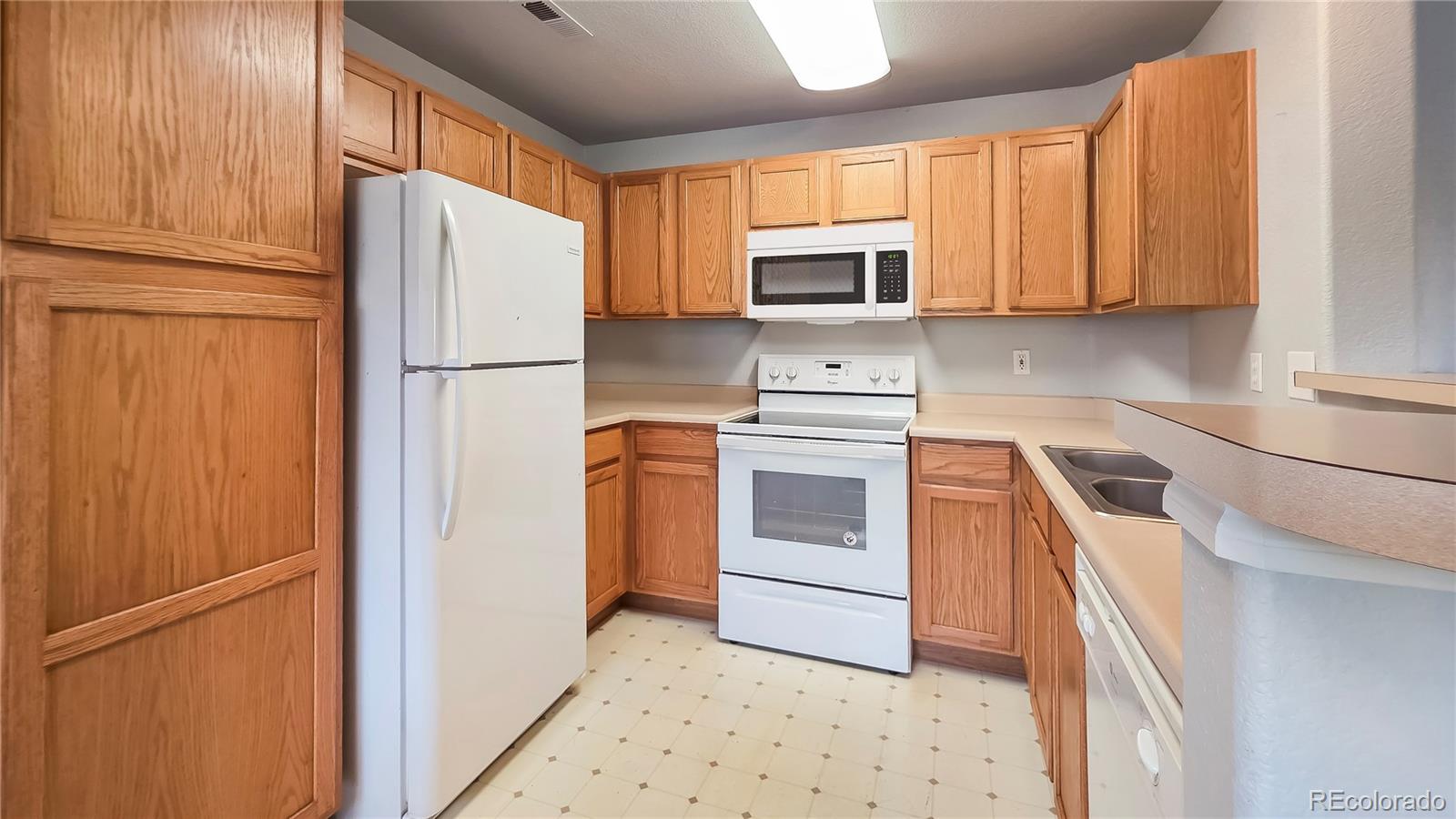 MLS Image #4 for 3731  riviera grove 104,colorado springs, Colorado