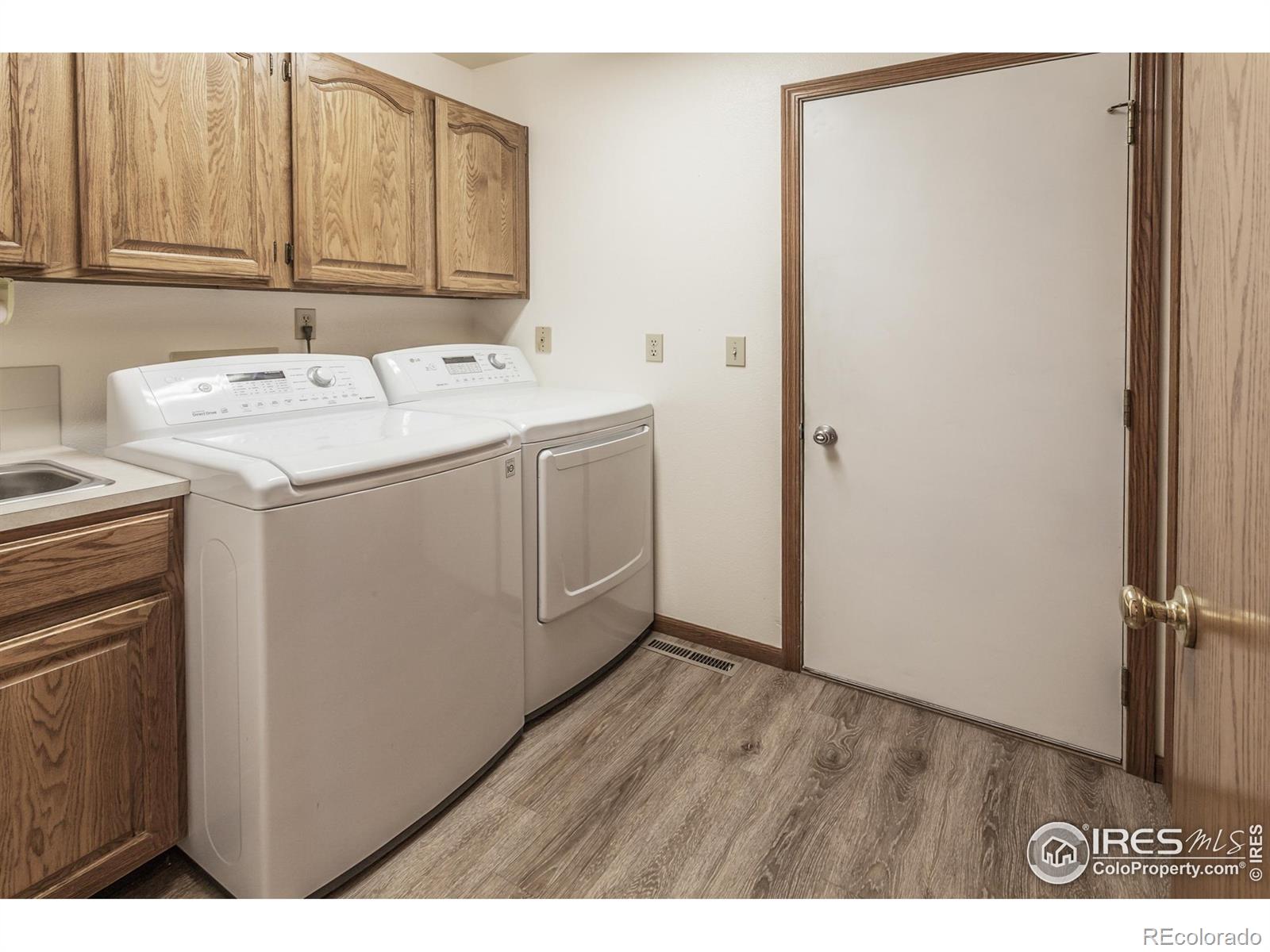 MLS Image #13 for 3500  carlton avenue,fort collins, Colorado