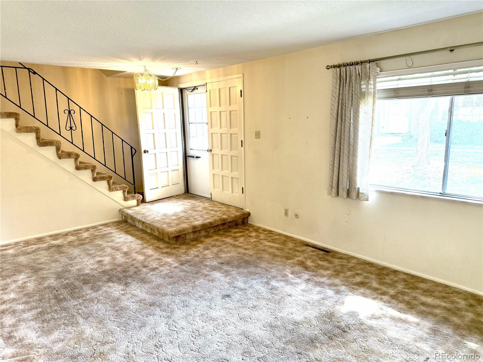 MLS Image #7 for 3916  constitution avenue ,colorado springs, Colorado