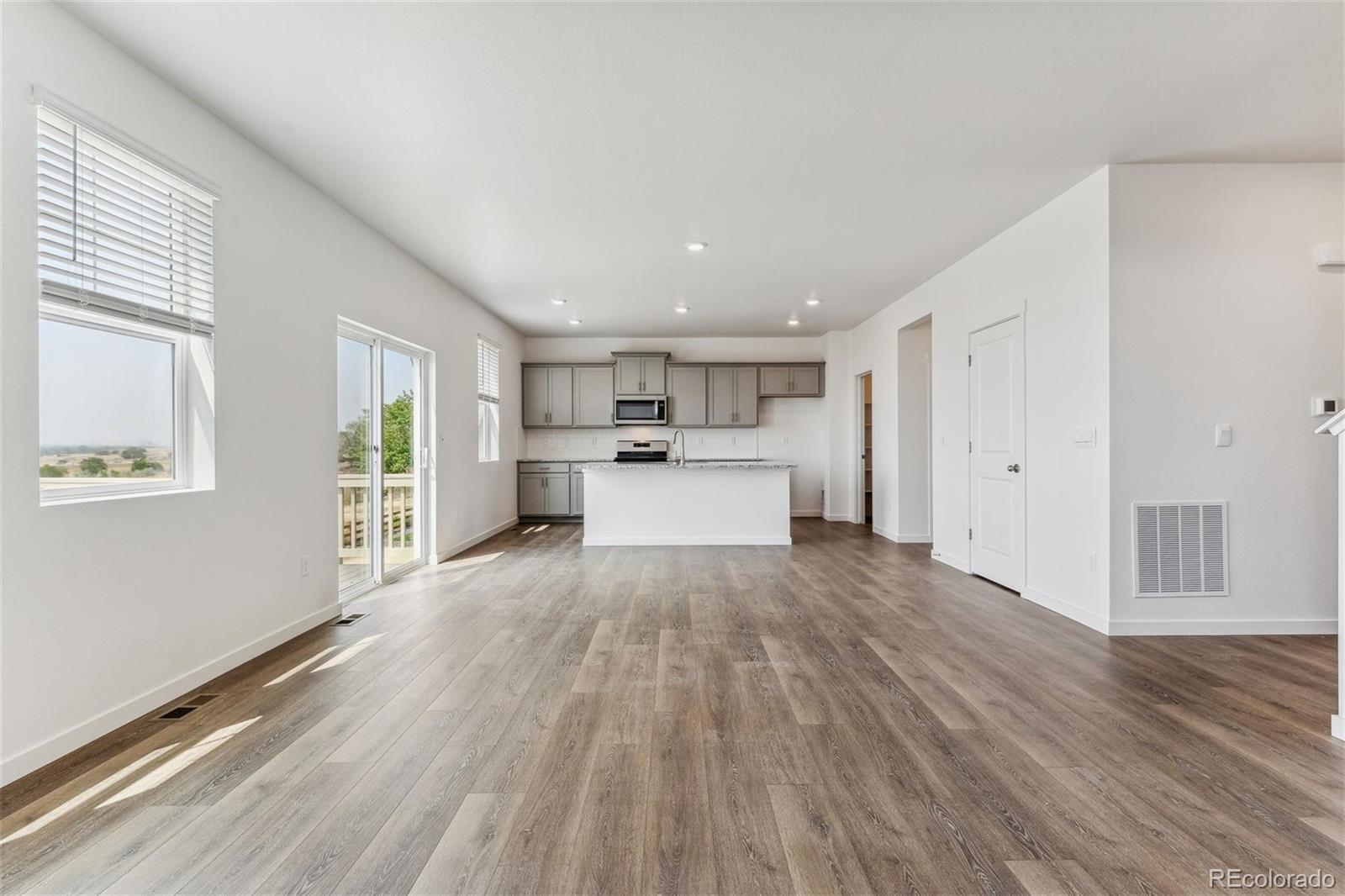 MLS Image #8 for 952  london way,severance, Colorado
