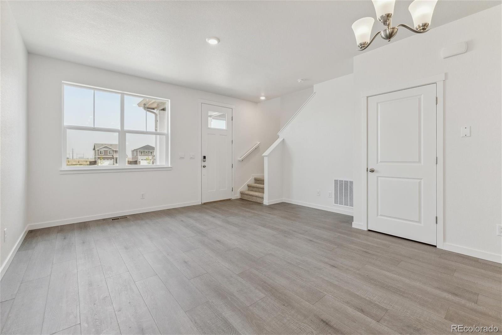 MLS Image #10 for 18762 e 99th avenue ,commerce city, Colorado