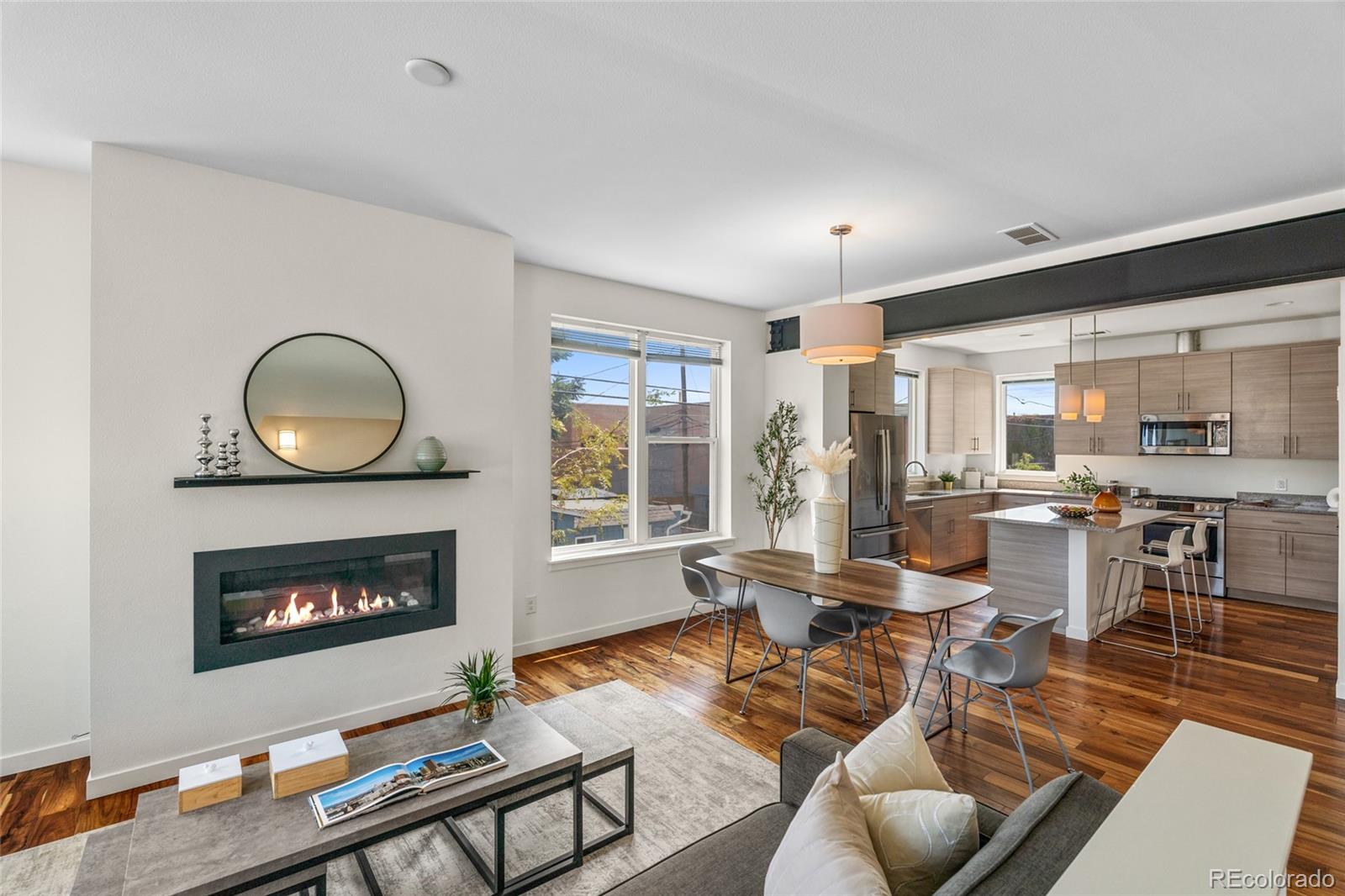 MLS Image #0 for 950 w 9th avenue ,denver, Colorado
