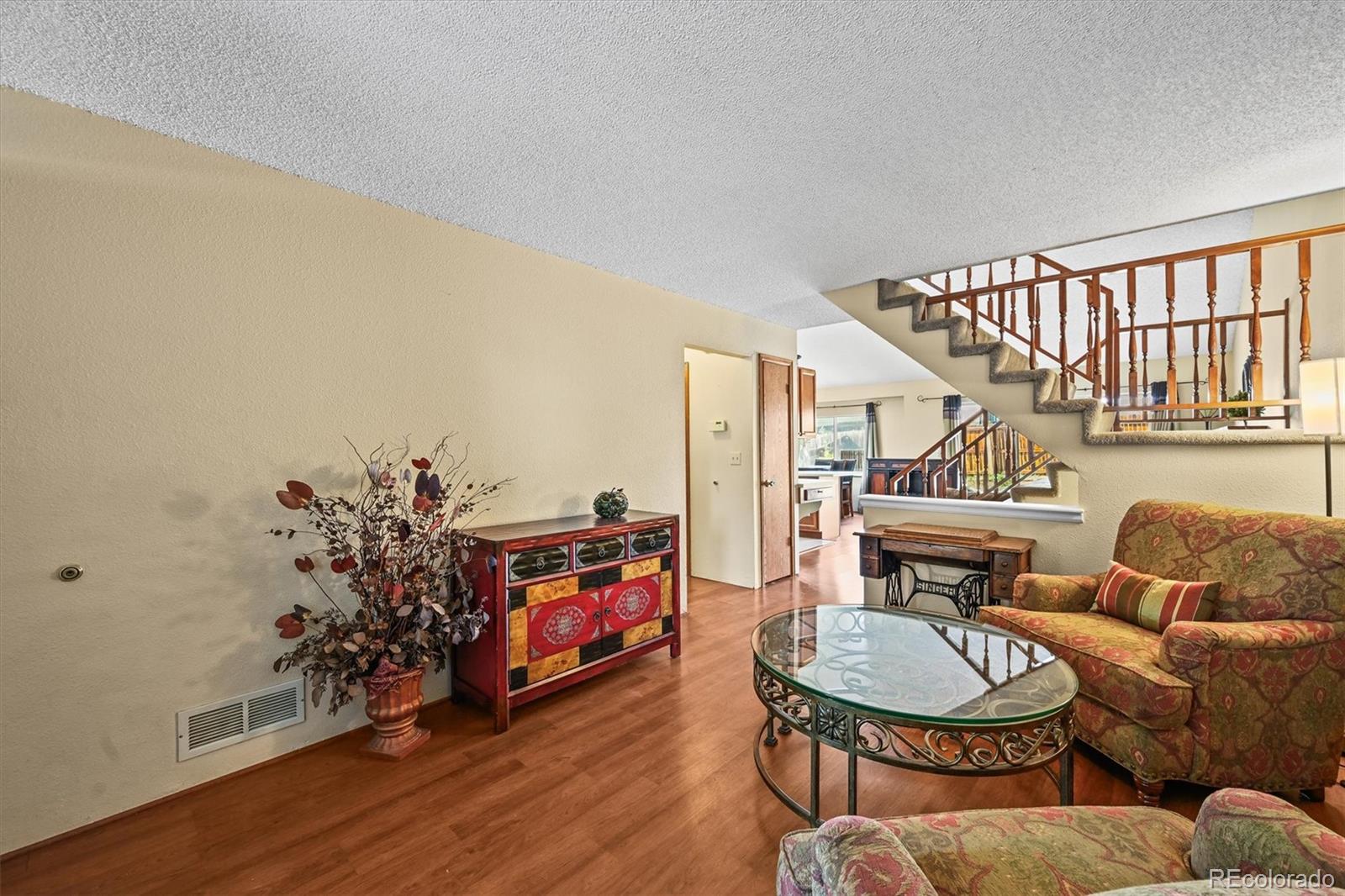 MLS Image #5 for 19543 e amherst drive,aurora, Colorado