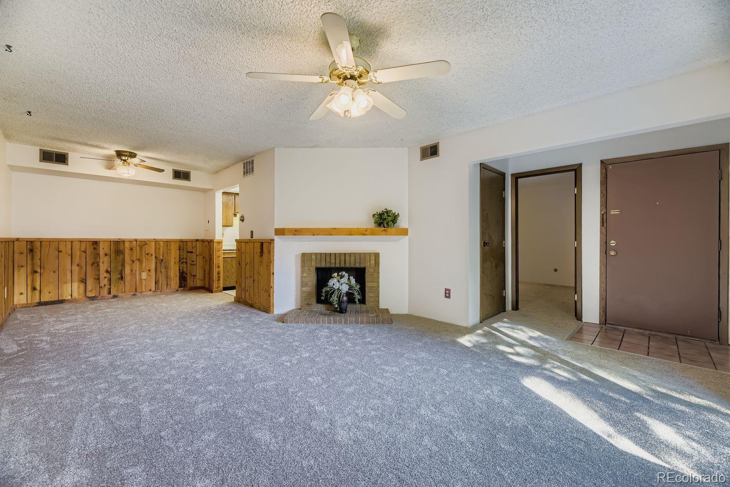 MLS Image #7 for 3550 s harlan street,denver, Colorado