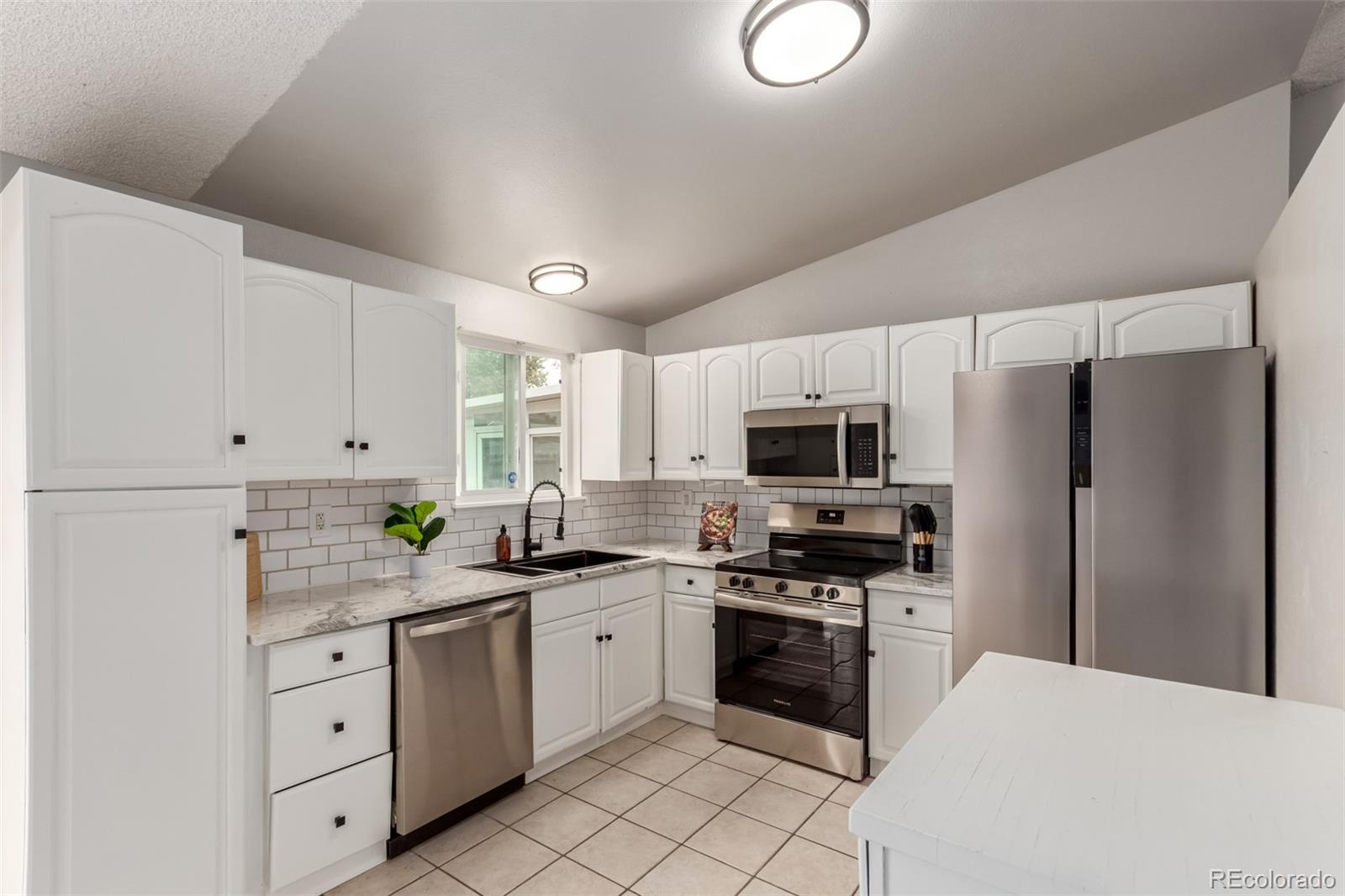 MLS Image #8 for 4218 s cathay way,aurora, Colorado