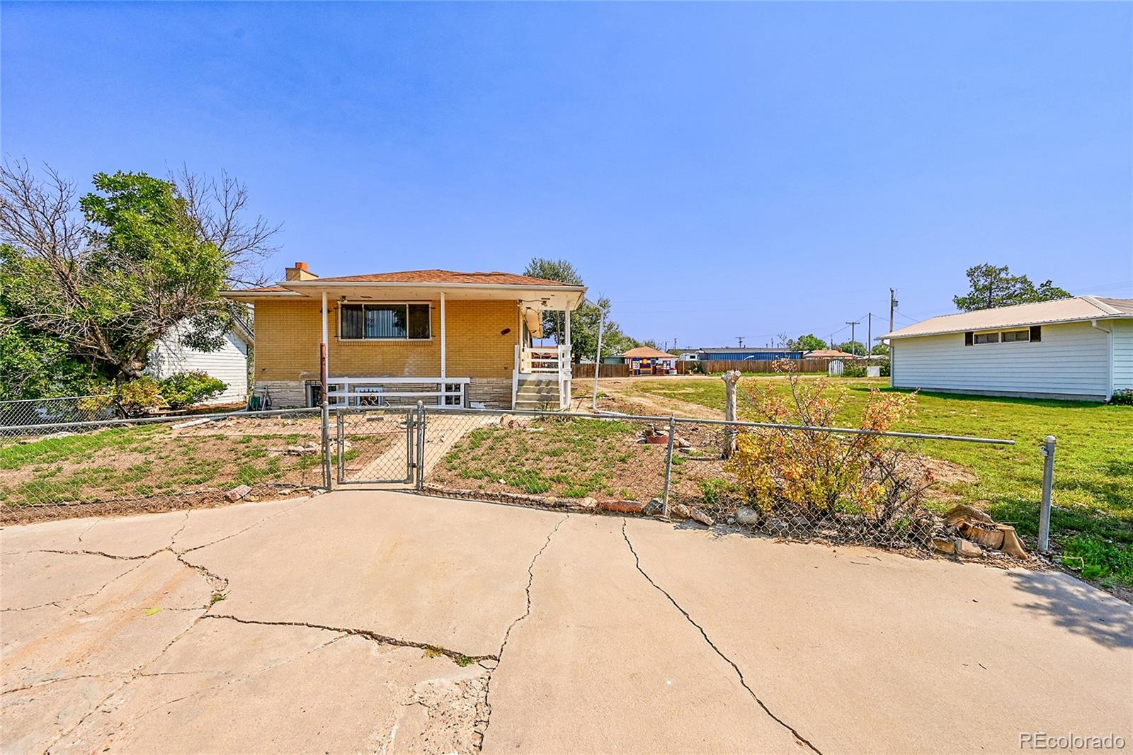 MLS Image #0 for 432  3rd avenue,deer trail, Colorado