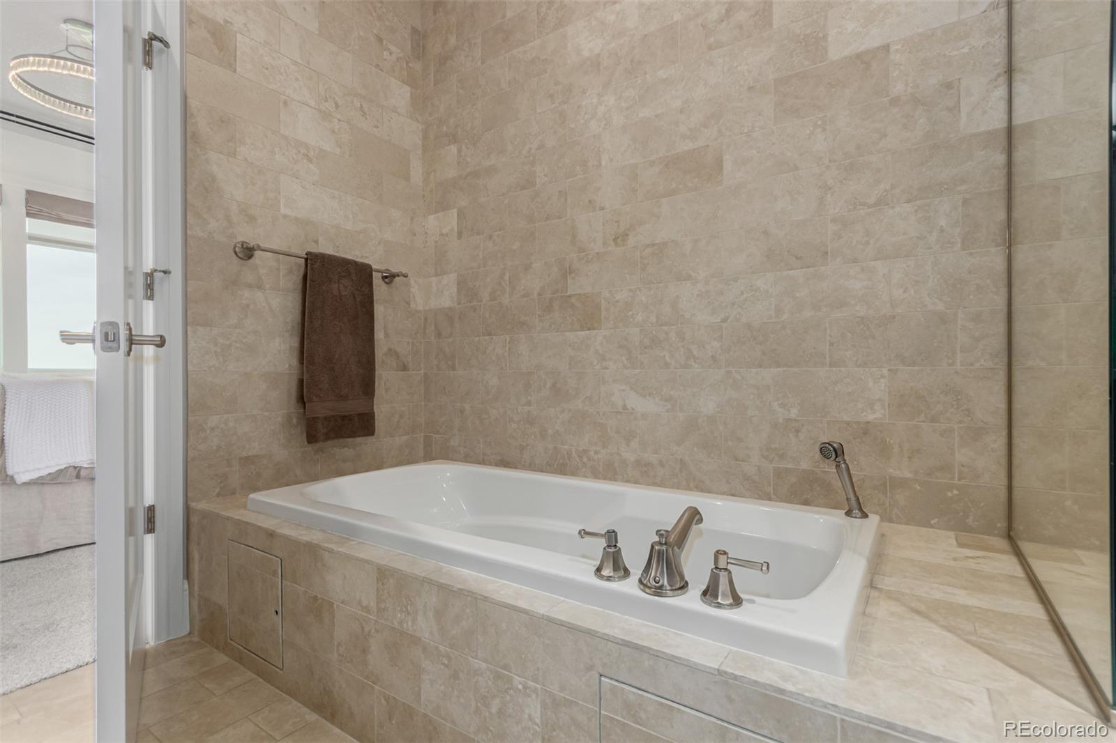 MLS Image #19 for 7600  landmark way 910-2,englewood, Colorado