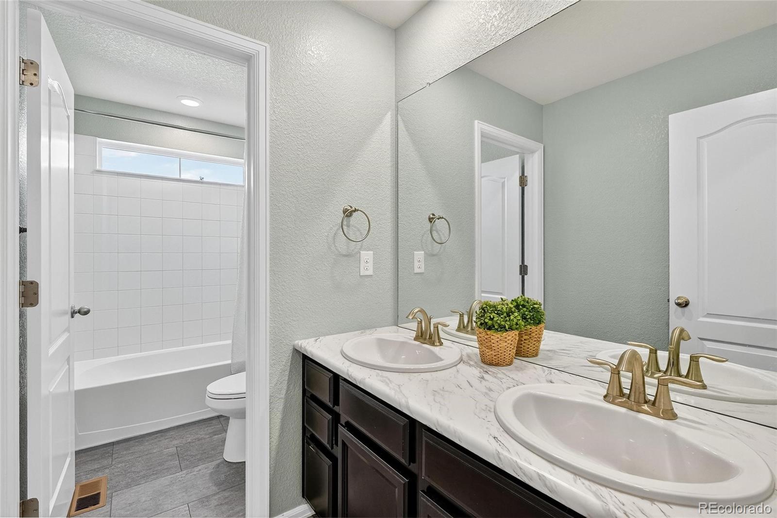MLS Image #22 for 17201 e 95th place,commerce city, Colorado