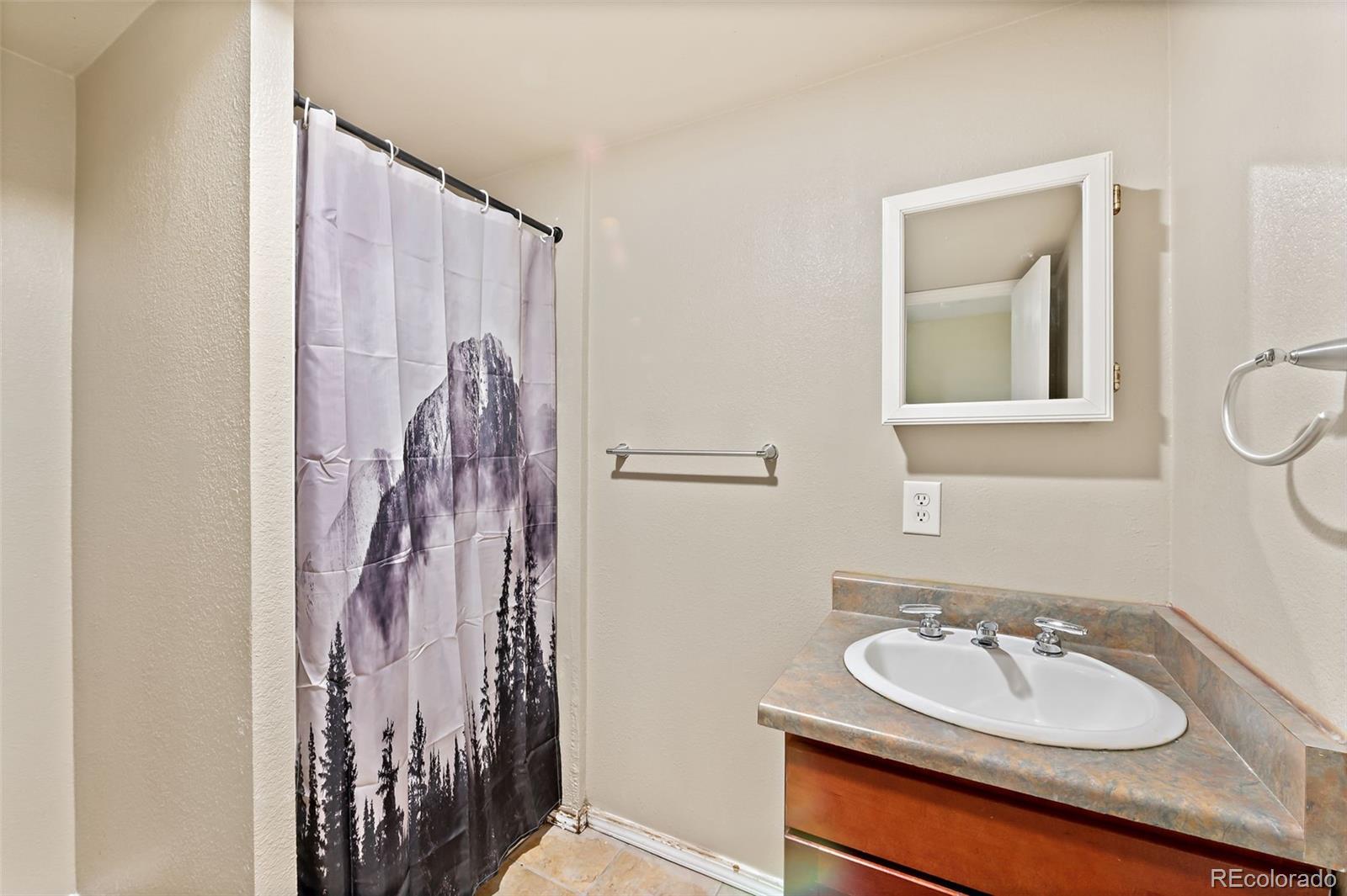 MLS Image #23 for 4557 s laredo street,aurora, Colorado