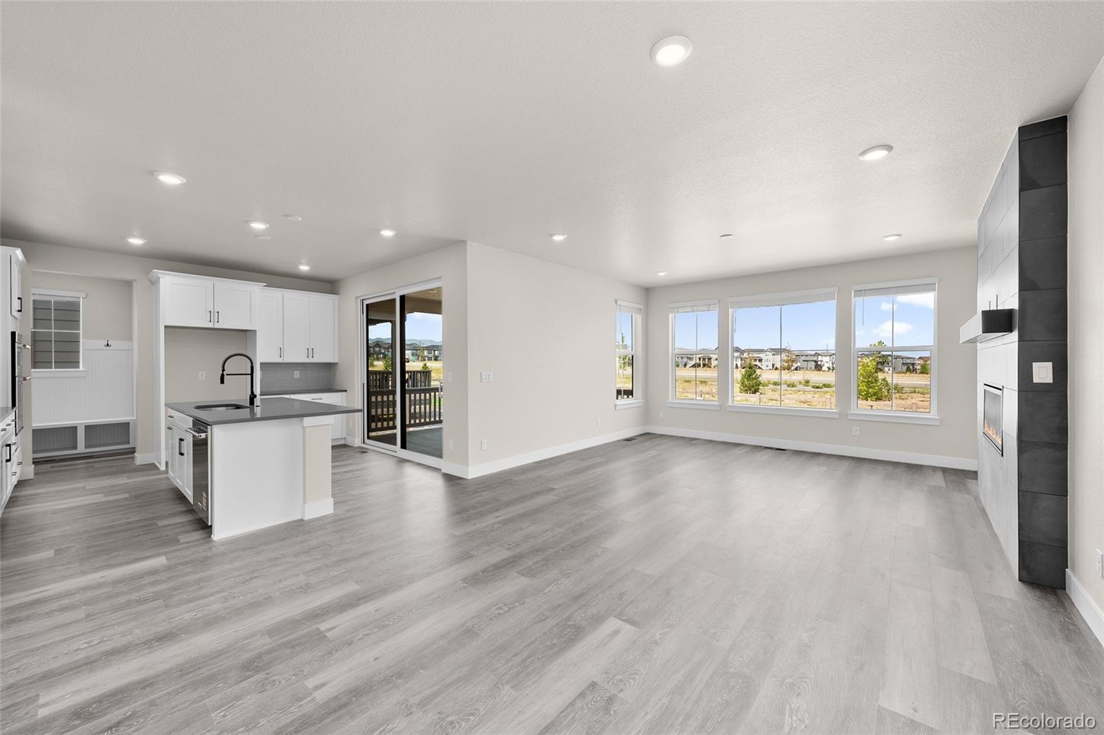 MLS Image #8 for 7054  watercress drive,littleton, Colorado