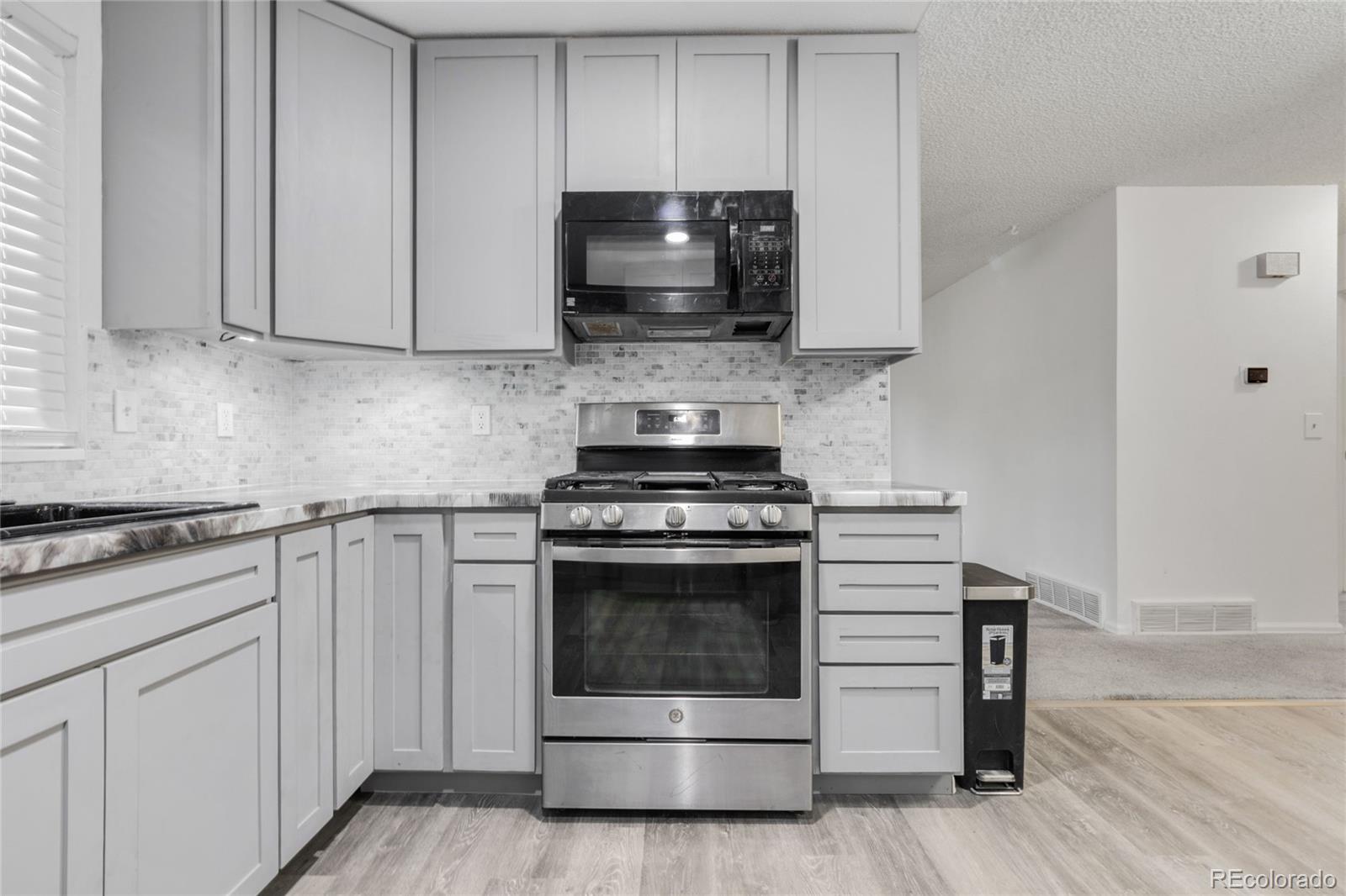 MLS Image #6 for 20601 e buchanan drive,aurora, Colorado