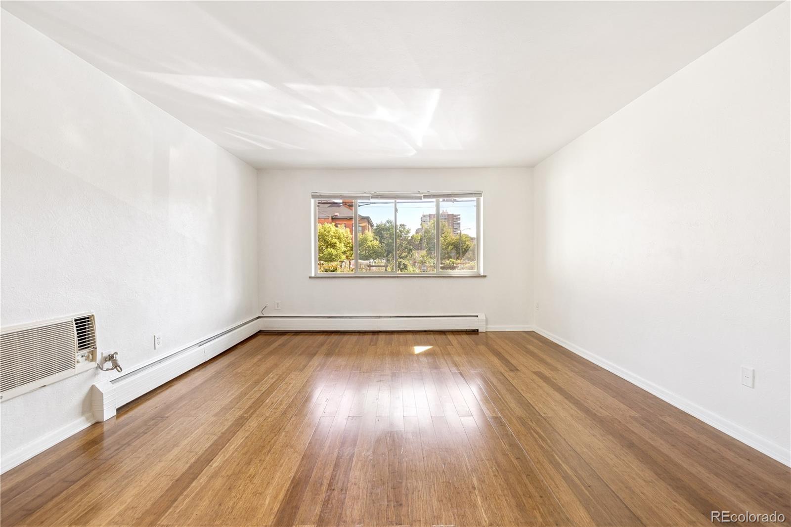 MLS Image #5 for 200 n sherman street 7,denver, Colorado