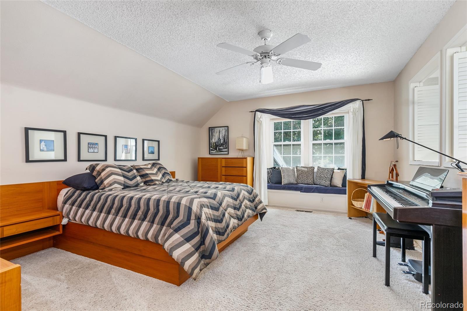 MLS Image #33 for 2770 s elmira street,denver, Colorado