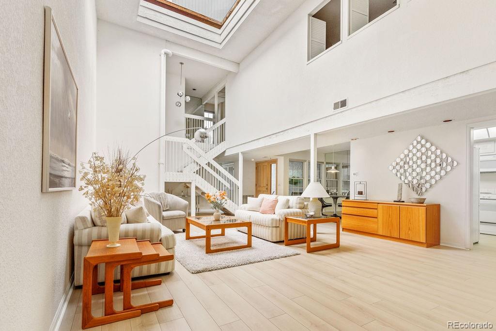 MLS Image #9 for 2770 s elmira street,denver, Colorado