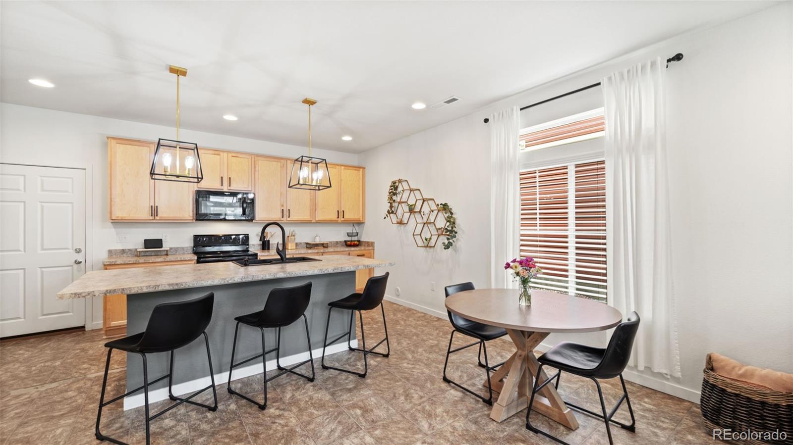 MLS Image #4 for 6435  dunleer grove,colorado springs, Colorado