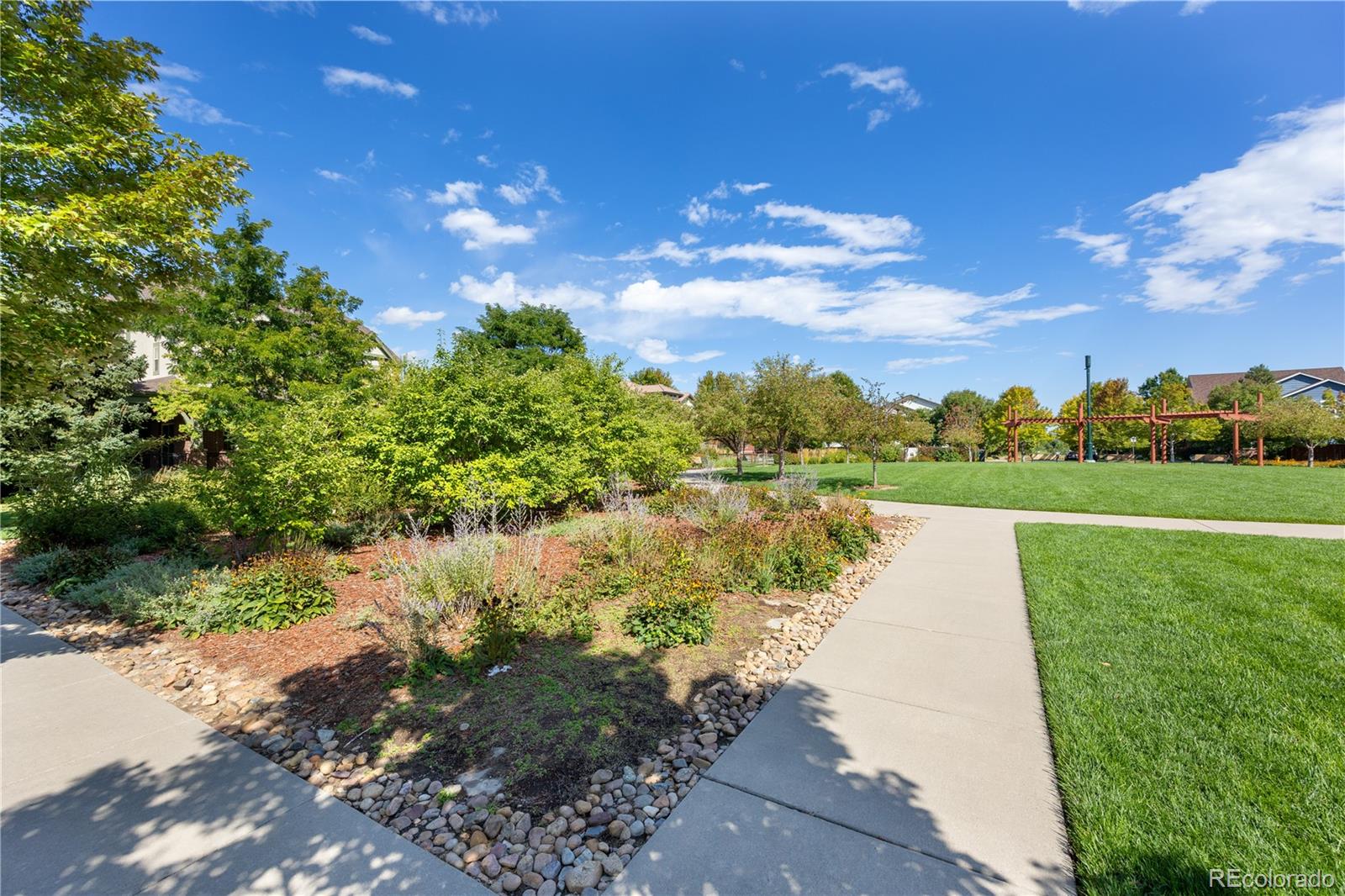 MLS Image #33 for 8992 e 24th place 101,denver, Colorado