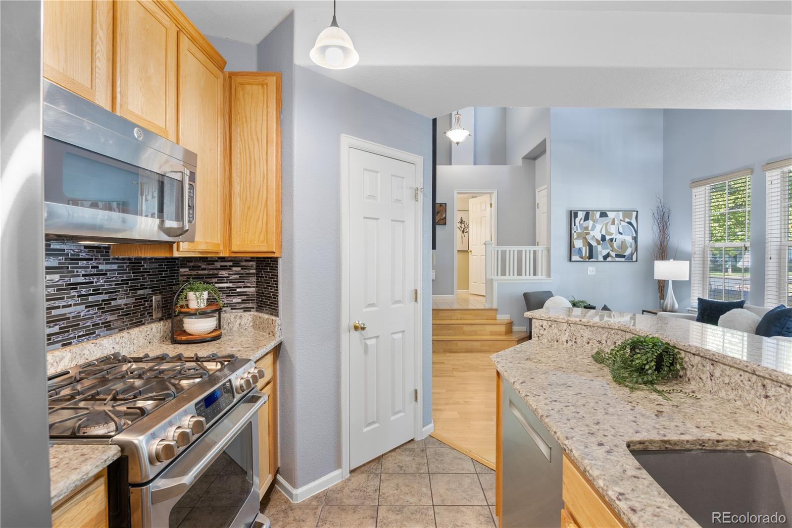 MLS Image #9 for 8992 e 24th place 101,denver, Colorado