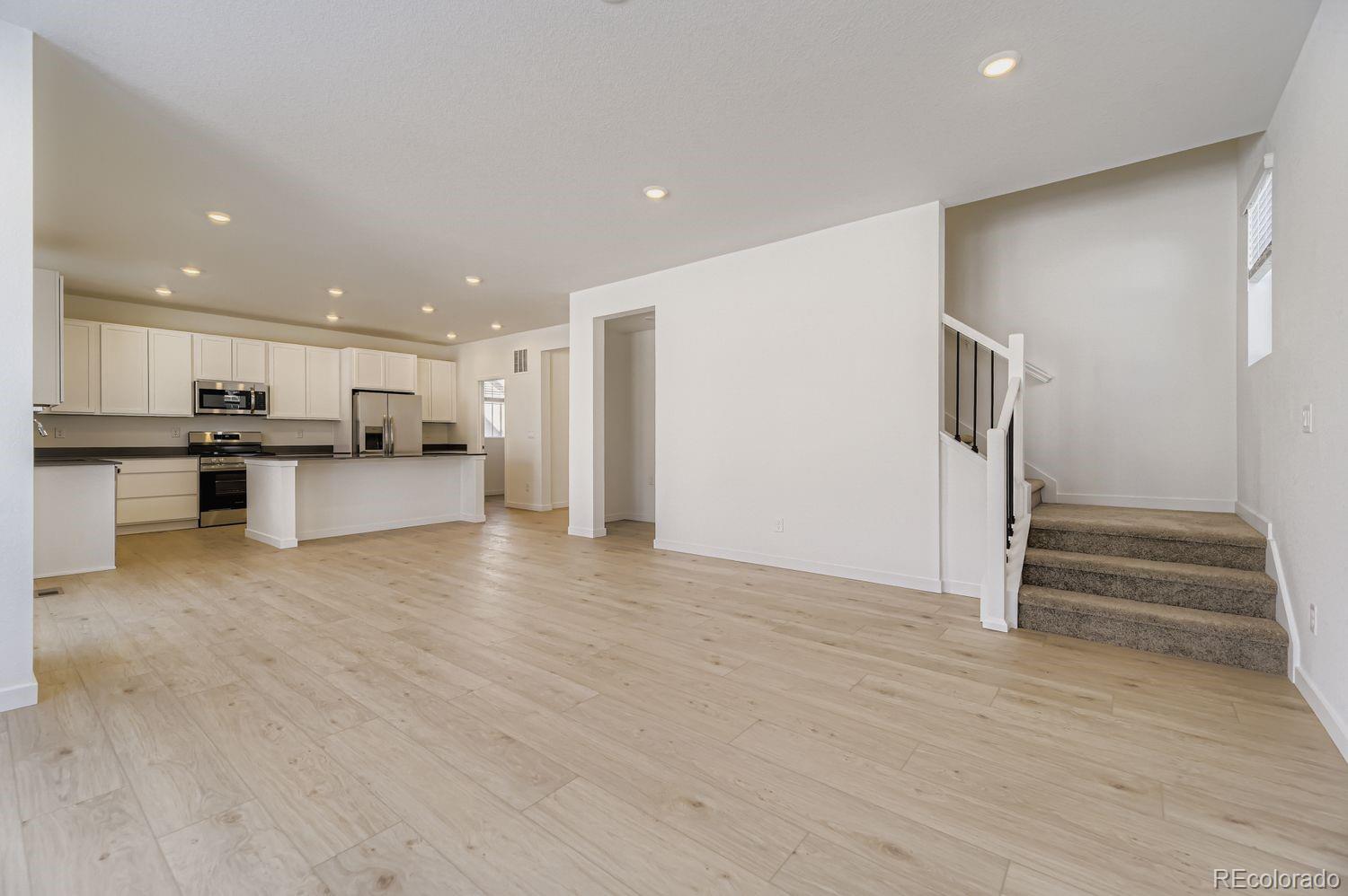 MLS Image #4 for 39837  bradley street,elizabeth, Colorado