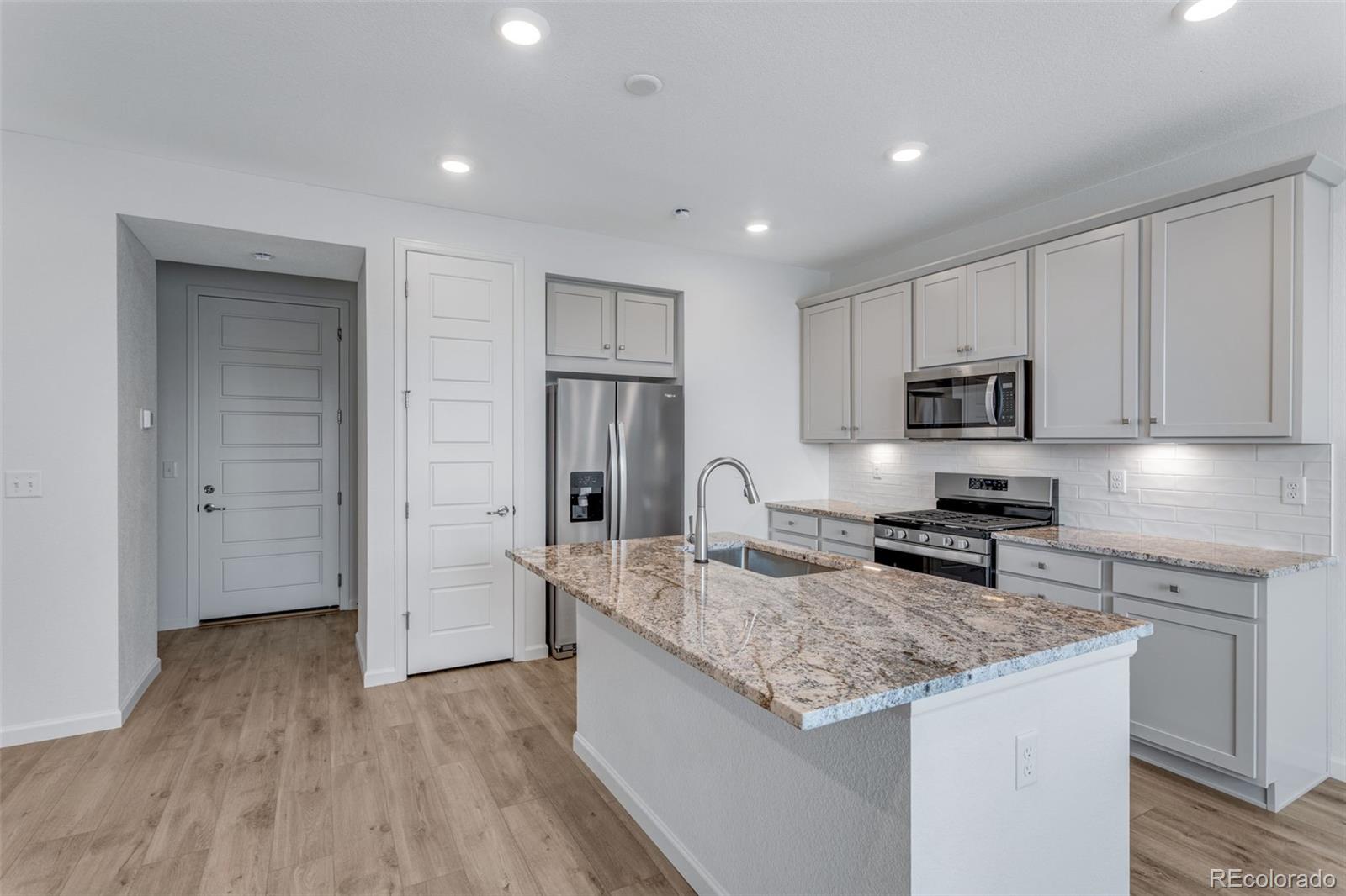 MLS Image #12 for 1776  glacier avenue,berthoud, Colorado