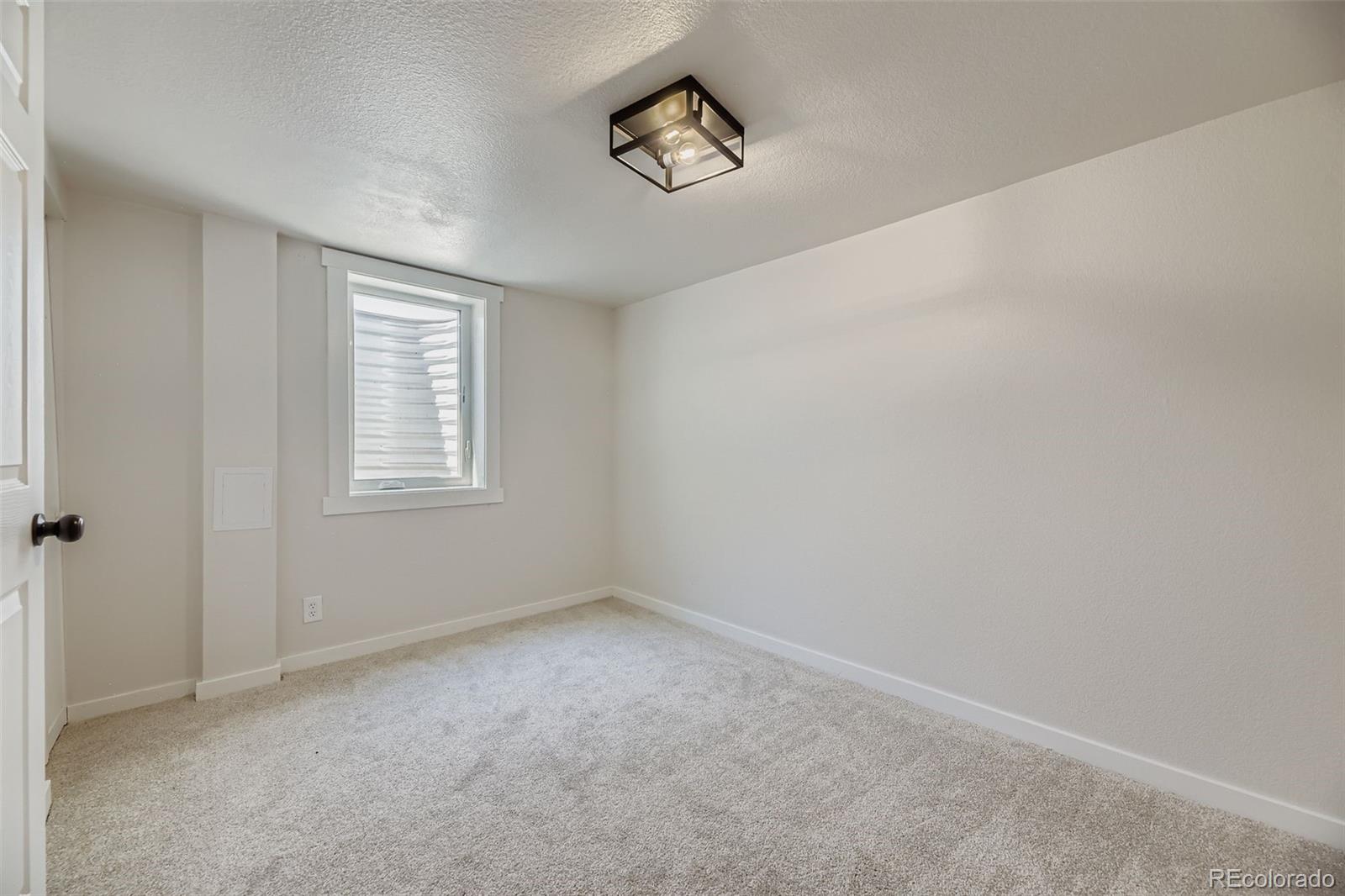 MLS Image #17 for 3722 s green court,englewood, Colorado