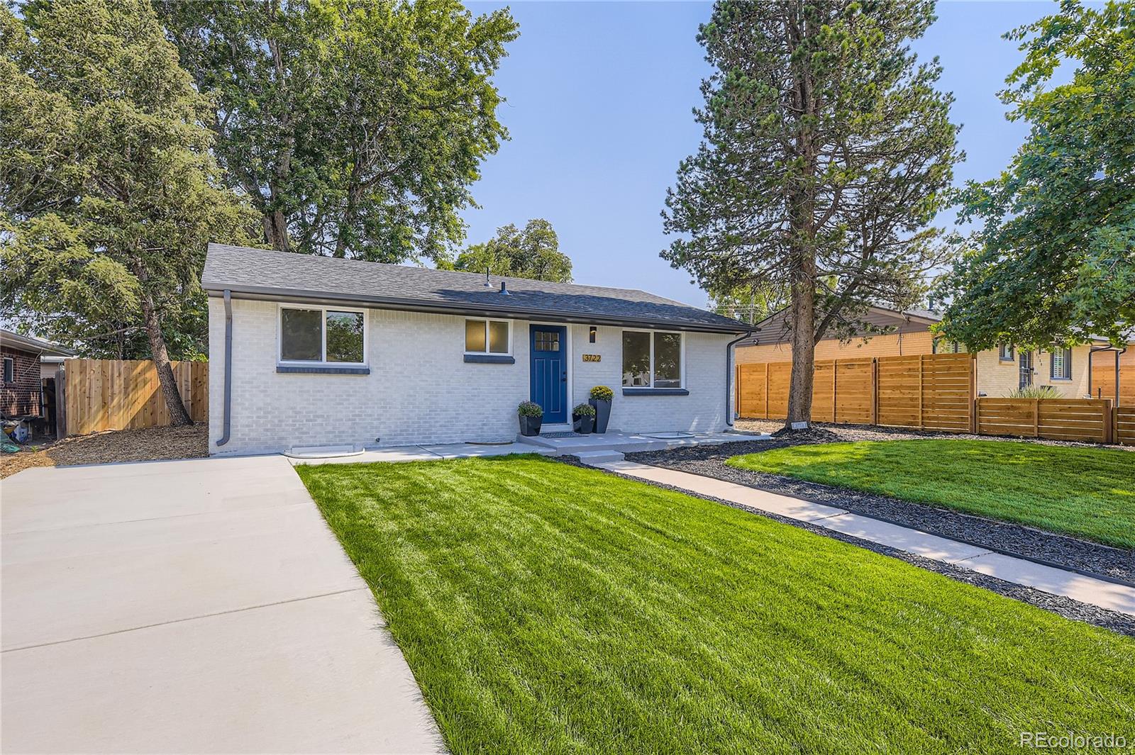 MLS Image #2 for 3722 s green court,englewood, Colorado