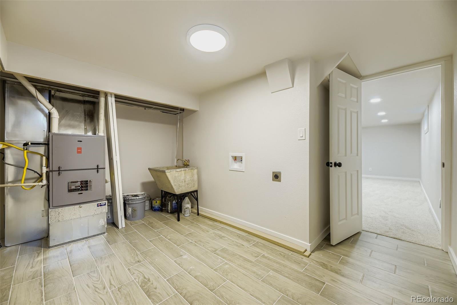 MLS Image #20 for 3722 s green court,englewood, Colorado