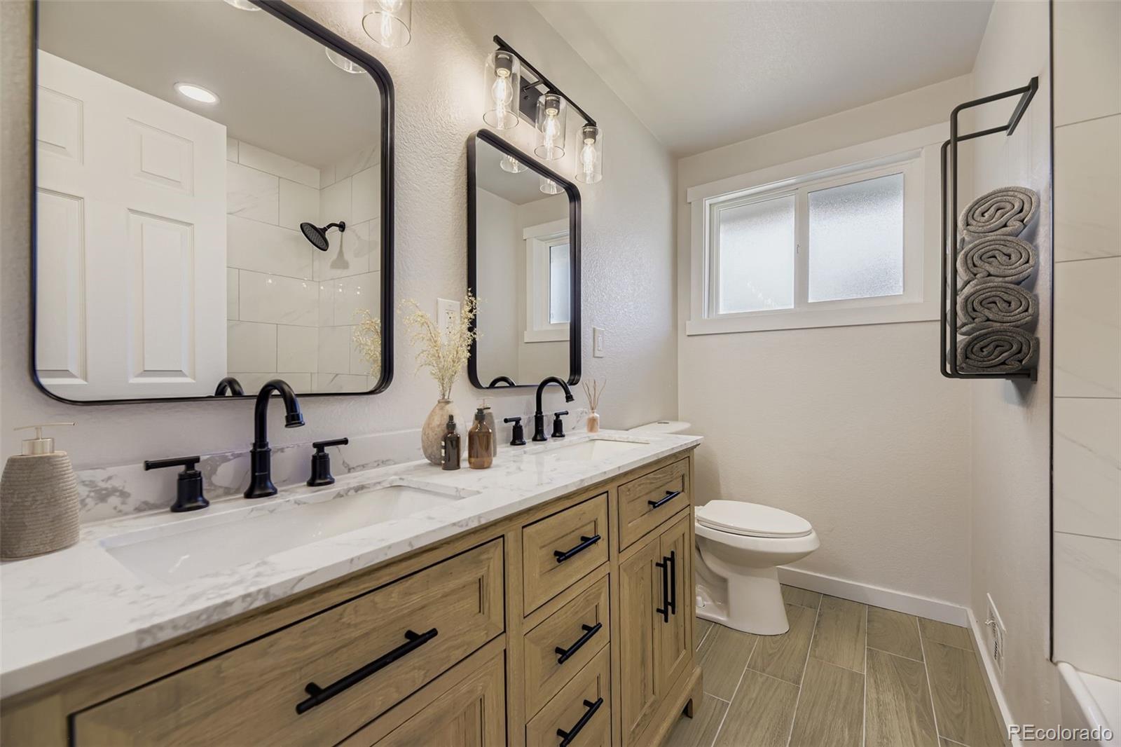 MLS Image #29 for 3722 s green court,englewood, Colorado