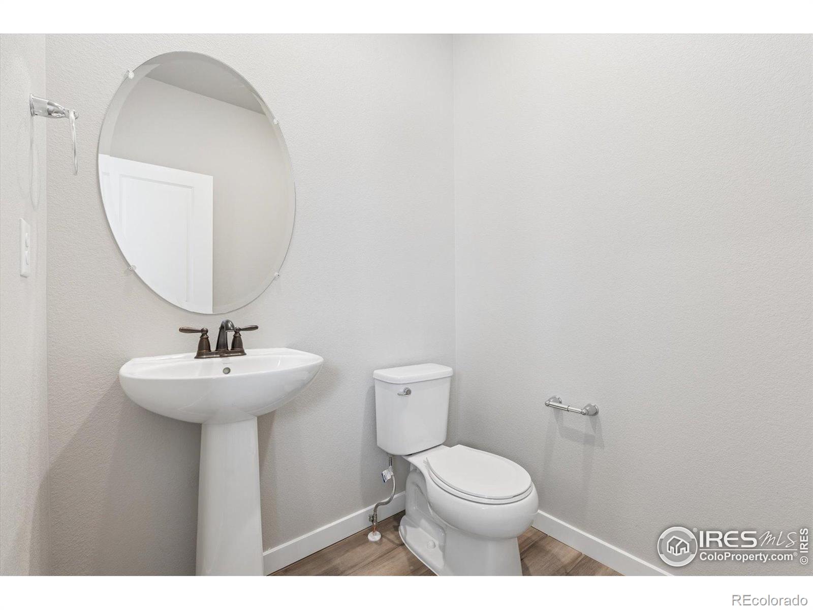 MLS Image #1 for 924  harvard street,johnstown, Colorado