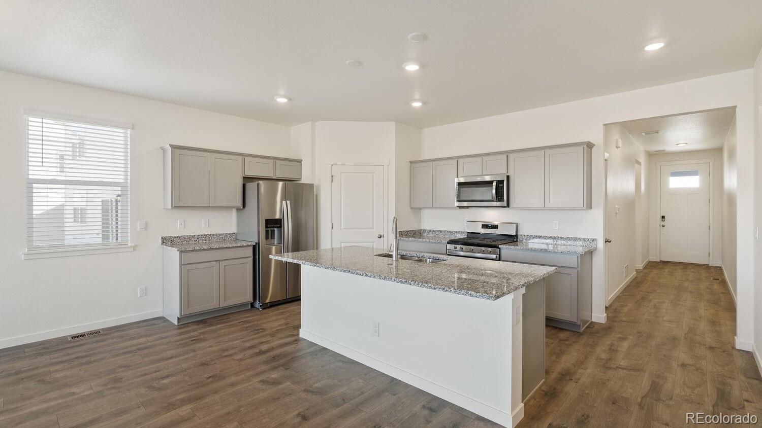 MLS Image #10 for 950  london way,severance, Colorado