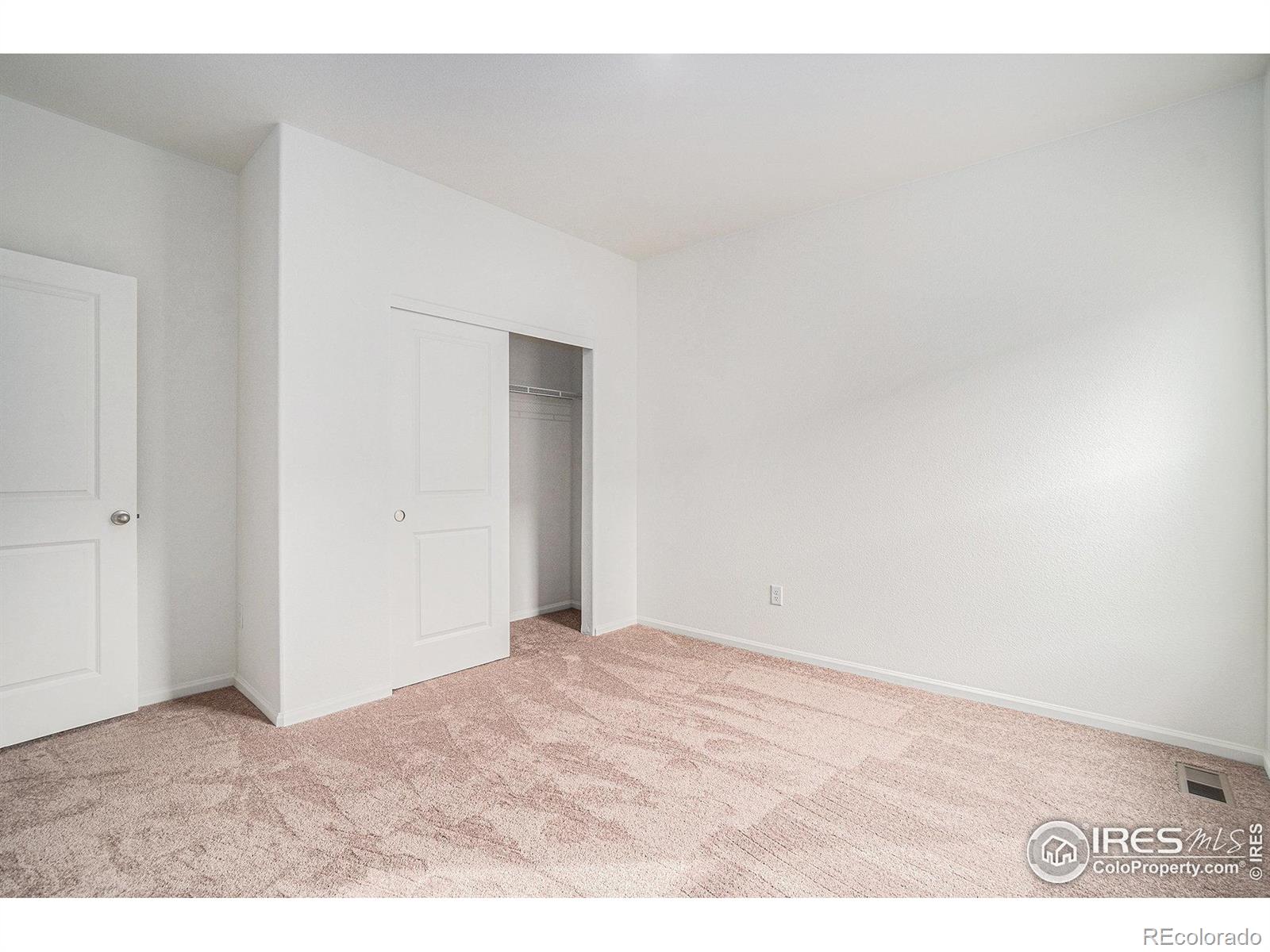 MLS Image #13 for 1076  long meadows street,severance, Colorado