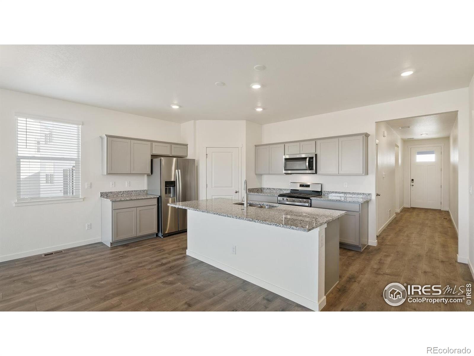 MLS Image #10 for 950  london way,severance, Colorado