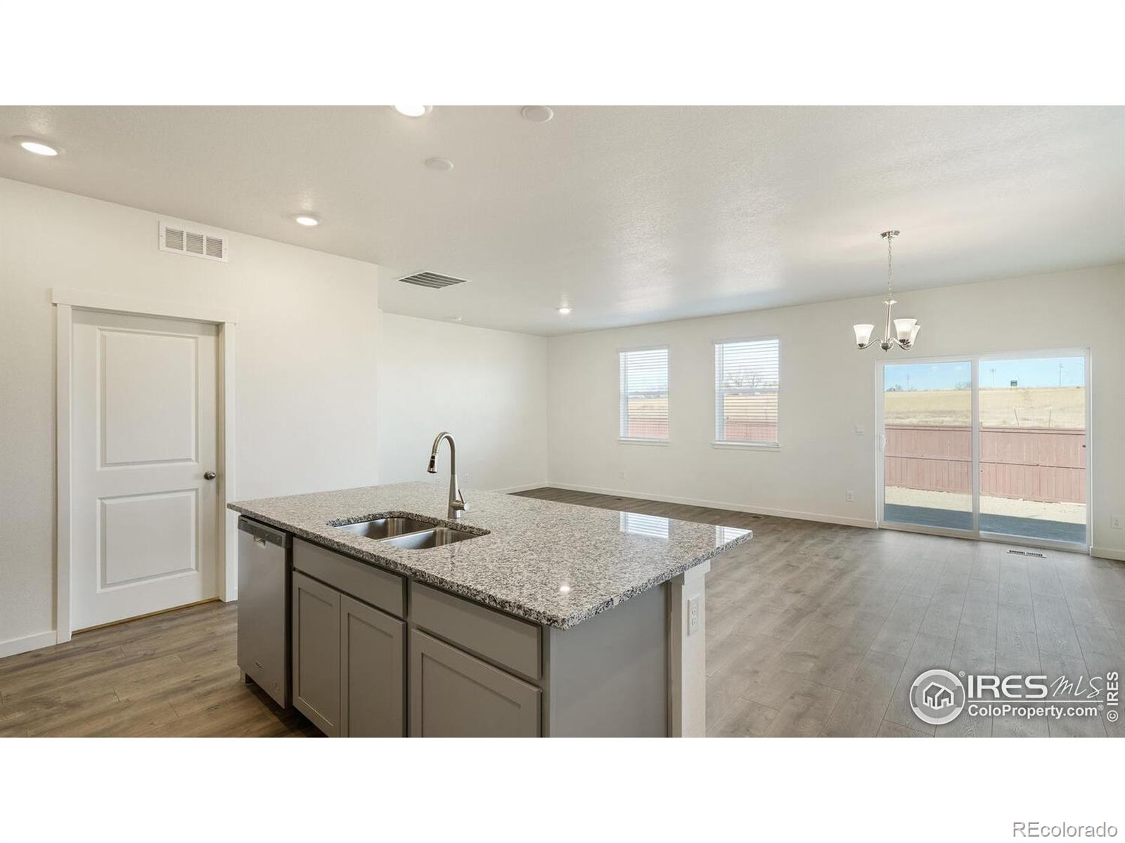 MLS Image #12 for 950  london way,severance, Colorado