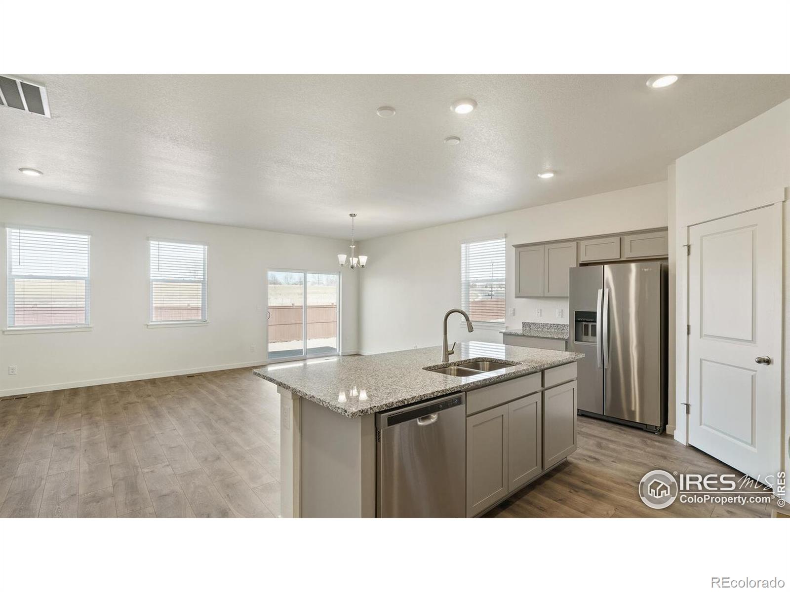 MLS Image #13 for 950  london way,severance, Colorado
