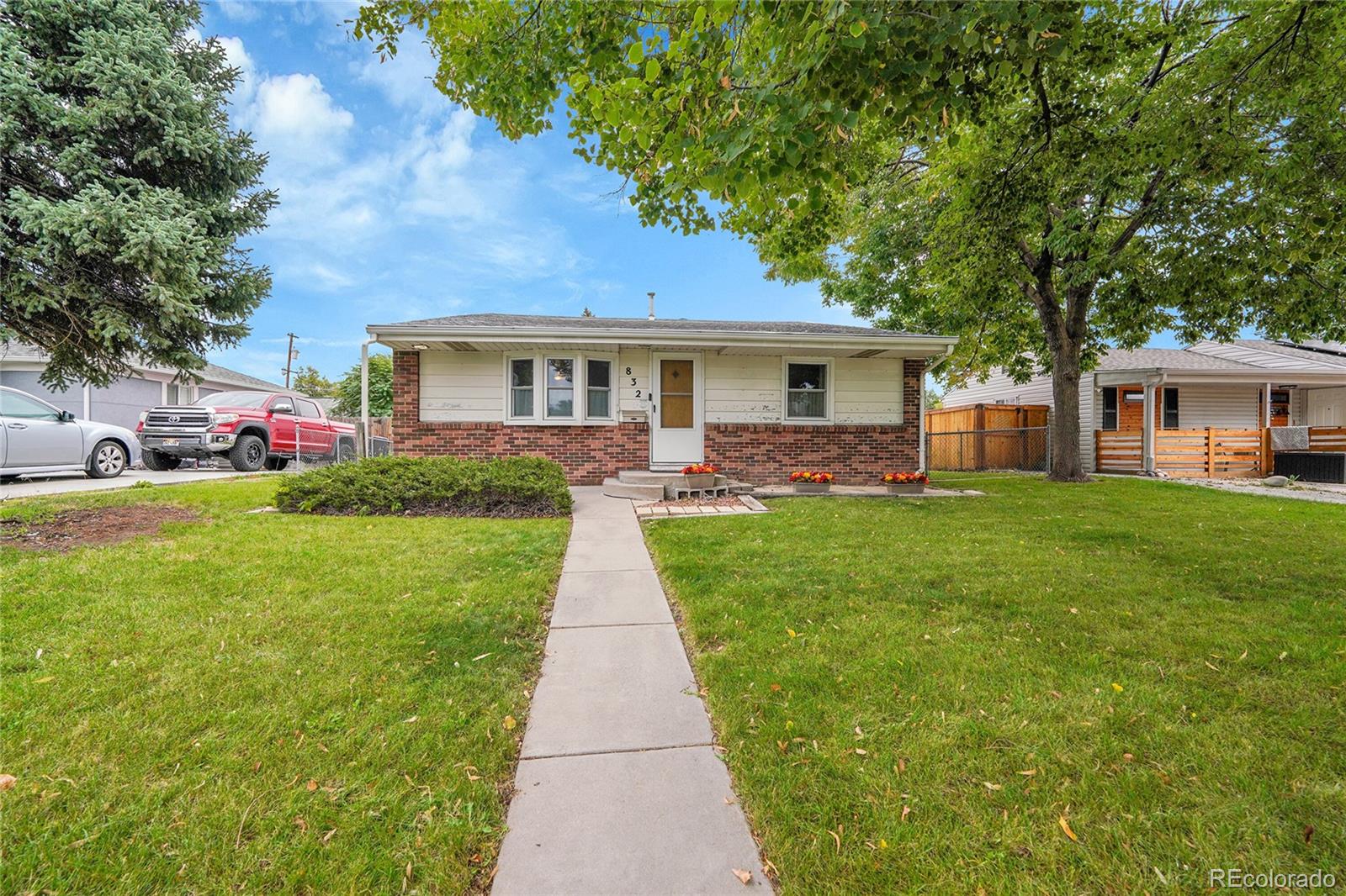 MLS Image #0 for 832  geneva street,aurora, Colorado